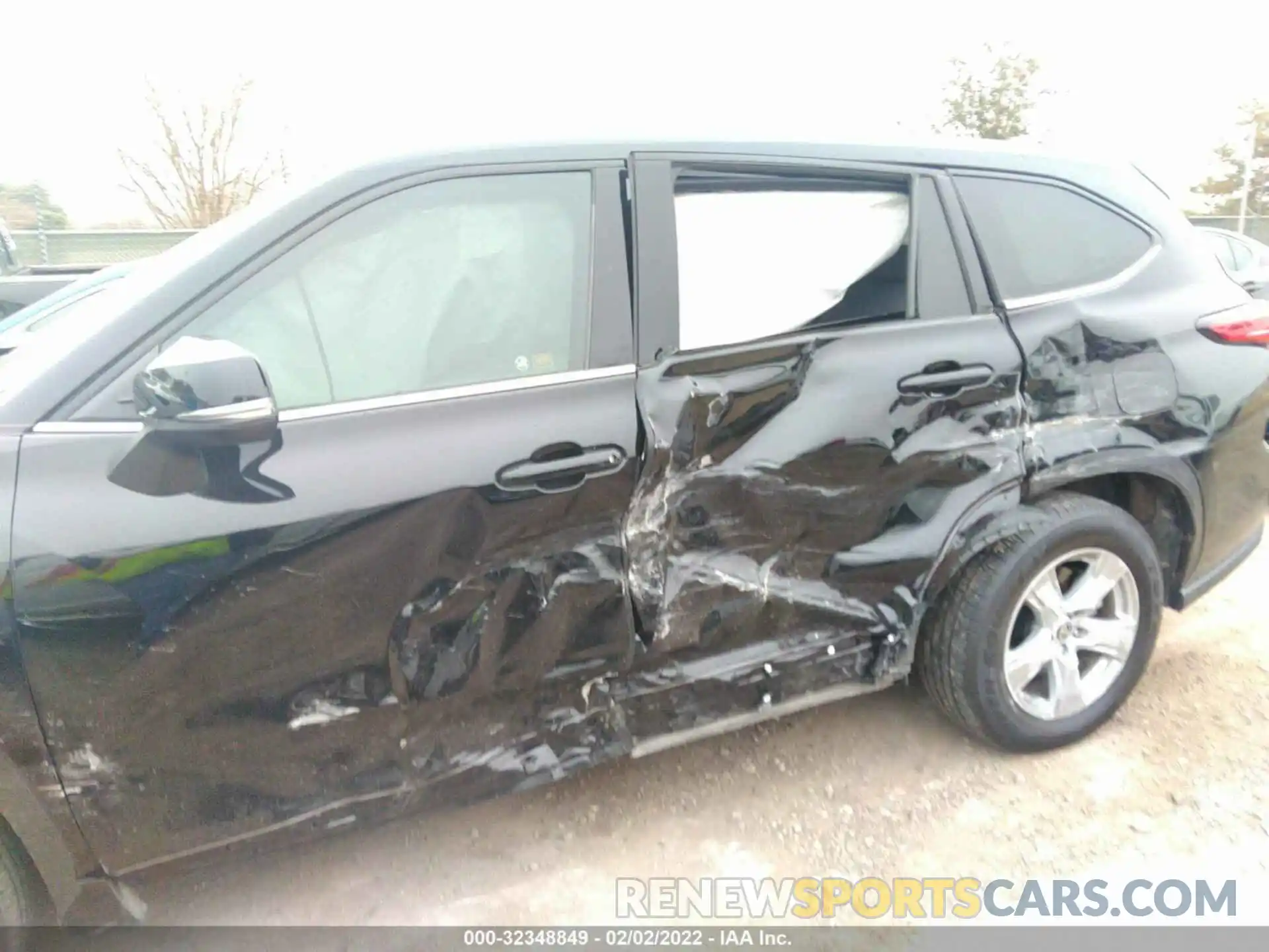 6 Photograph of a damaged car 5TDZZRAH3LS018838 TOYOTA HIGHLANDER 2020