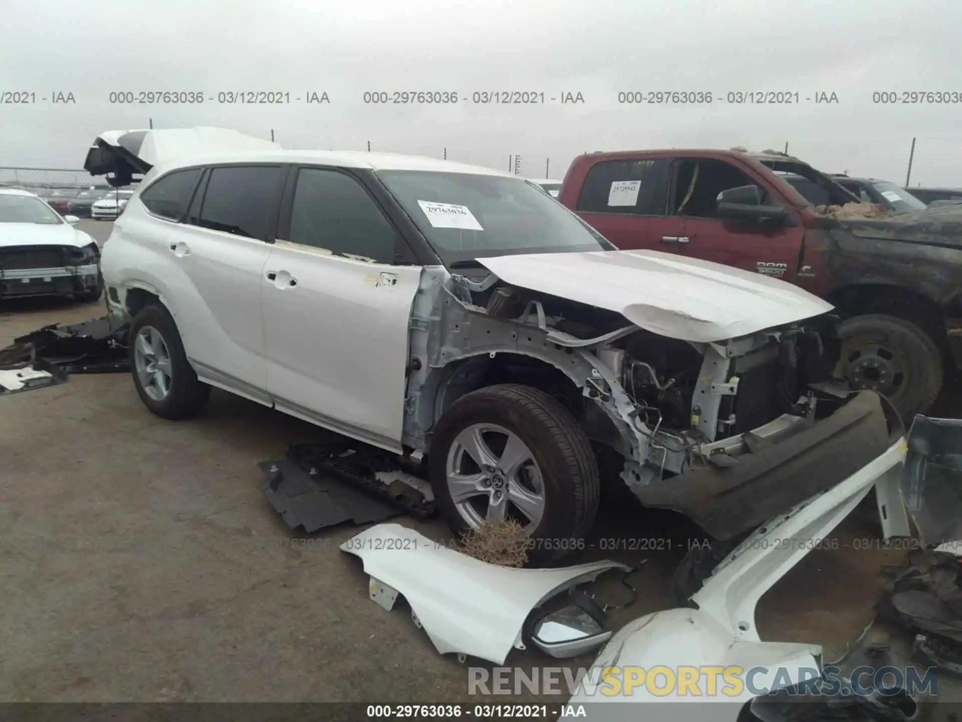 1 Photograph of a damaged car 5TDZZRAH3LS019942 TOYOTA HIGHLANDER 2020