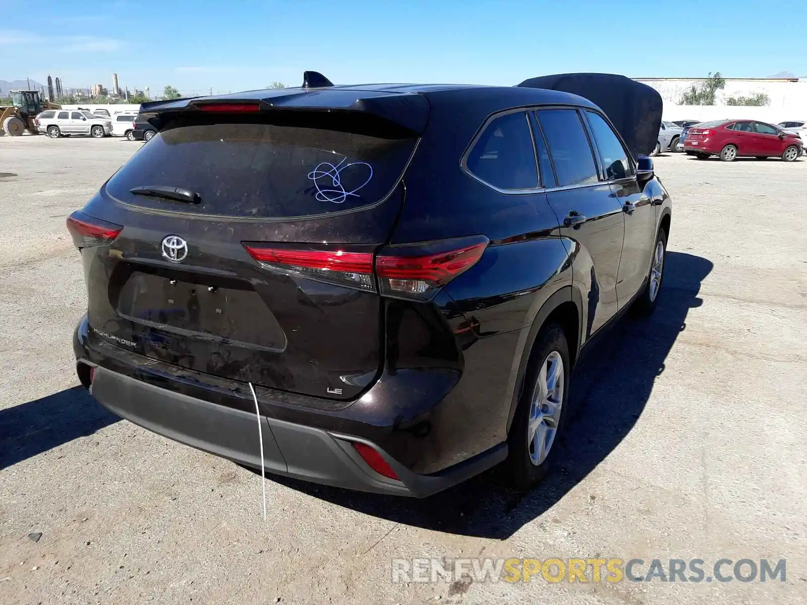 4 Photograph of a damaged car 5TDZZRAH4LS030772 TOYOTA HIGHLANDER 2020