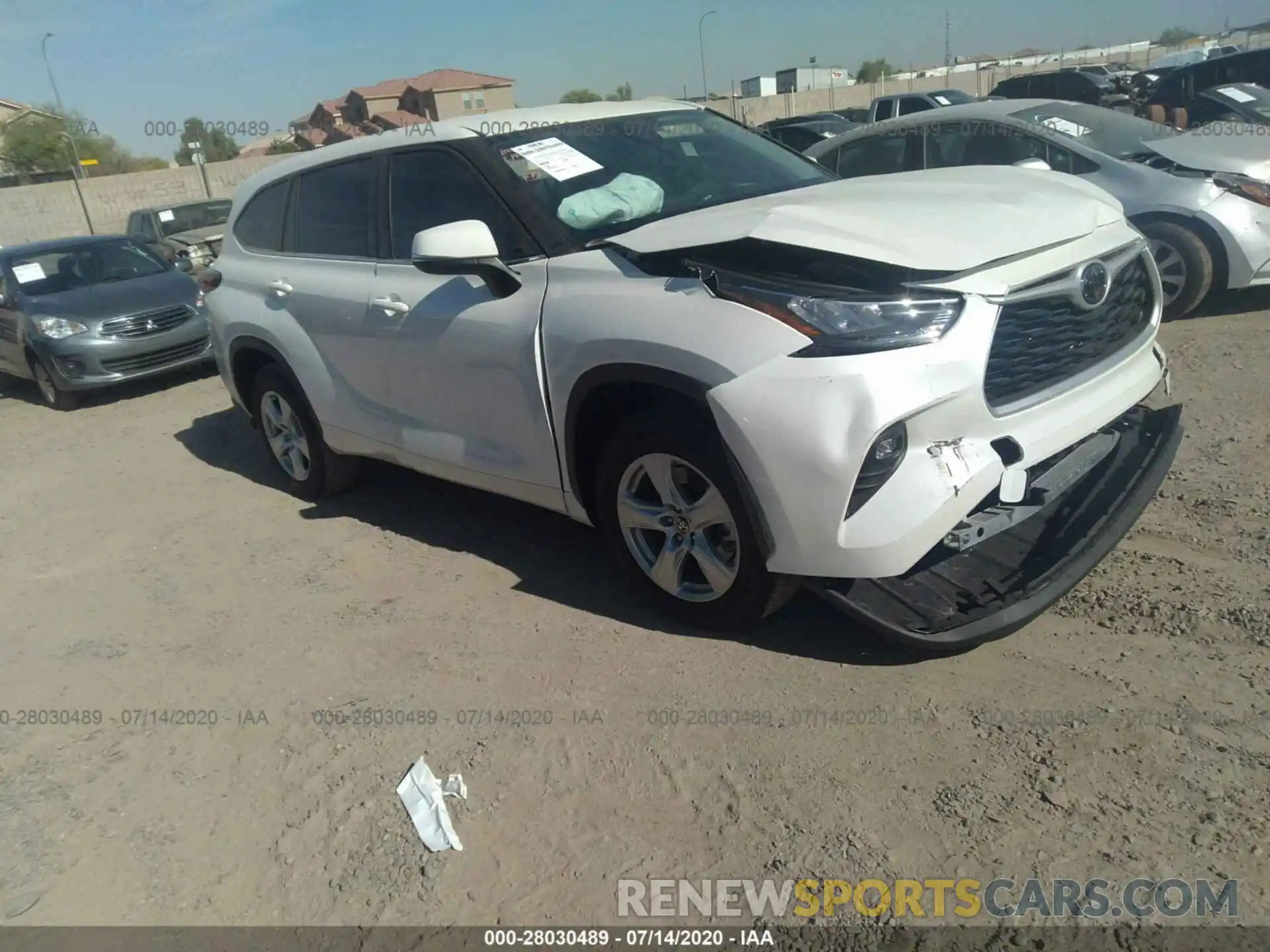 1 Photograph of a damaged car 5TDZZRAH5LS011907 TOYOTA HIGHLANDER 2020