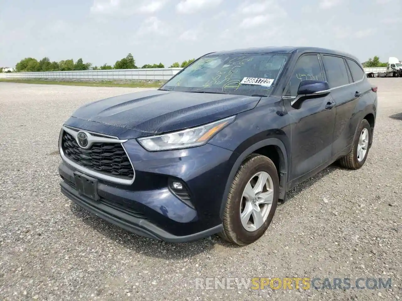 2 Photograph of a damaged car 5TDZZRAH5LS505782 TOYOTA HIGHLANDER 2020