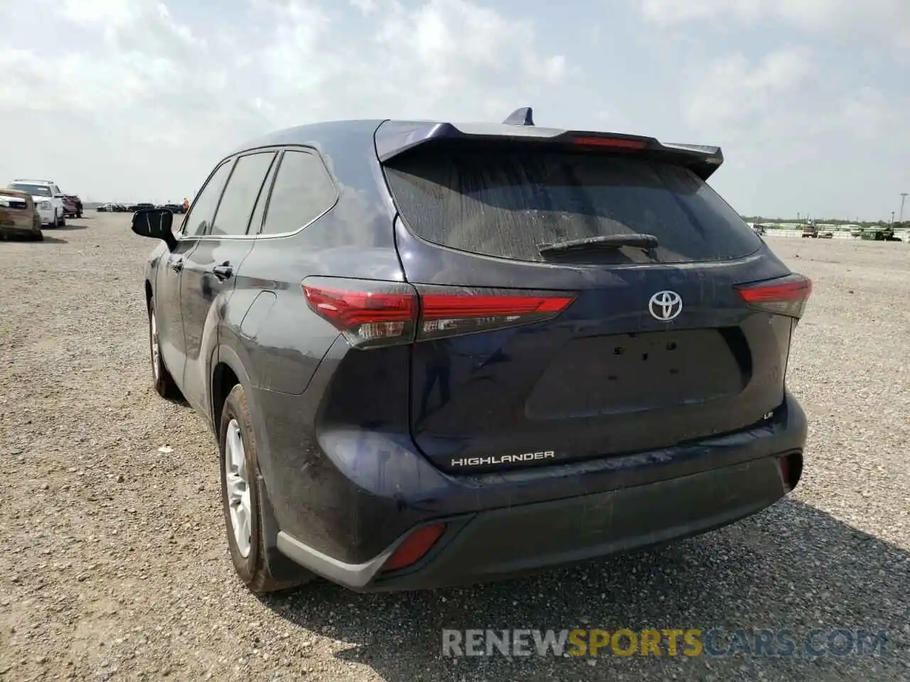 3 Photograph of a damaged car 5TDZZRAH5LS505782 TOYOTA HIGHLANDER 2020