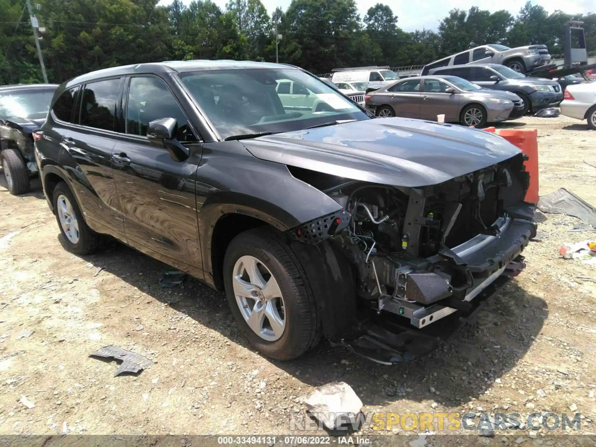 1 Photograph of a damaged car 5TDZZRAH6LS025525 TOYOTA HIGHLANDER 2020