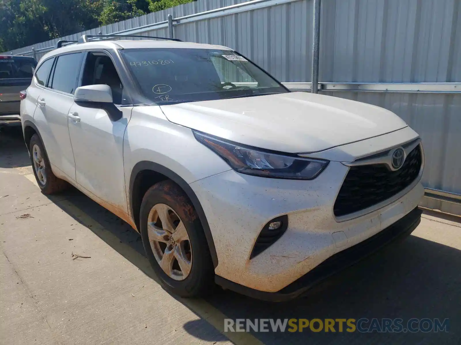 1 Photograph of a damaged car 5TDZZRAH7LS009785 TOYOTA HIGHLANDER 2020