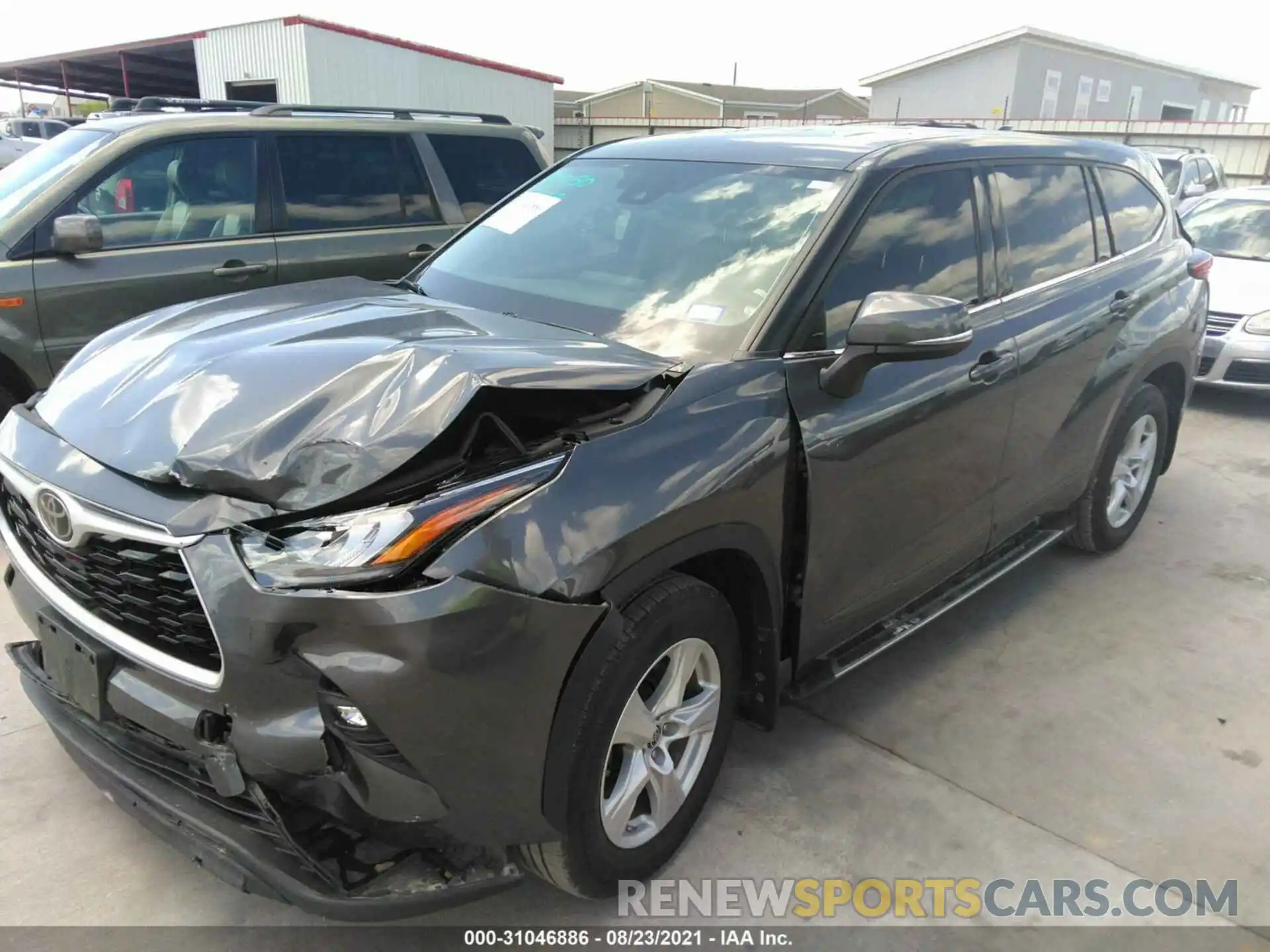 2 Photograph of a damaged car 5TDZZRAH7LS013156 TOYOTA HIGHLANDER 2020