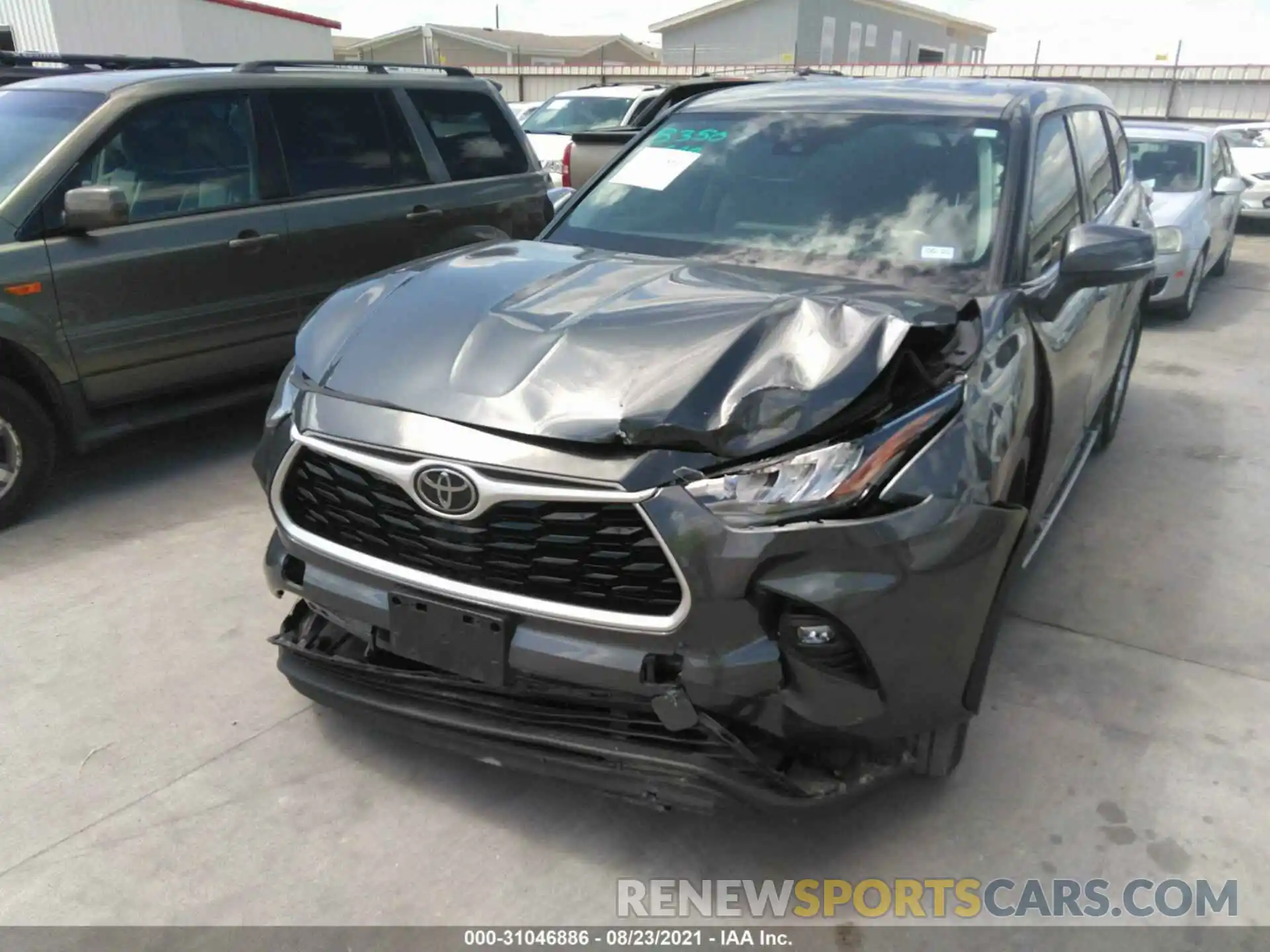 6 Photograph of a damaged car 5TDZZRAH7LS013156 TOYOTA HIGHLANDER 2020