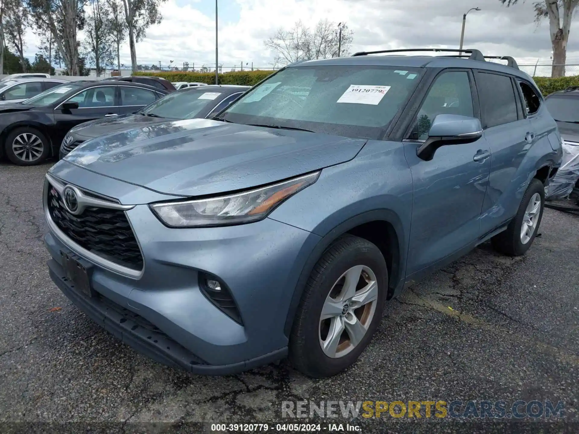 2 Photograph of a damaged car 5TDZZRAH7LS022794 TOYOTA HIGHLANDER 2020