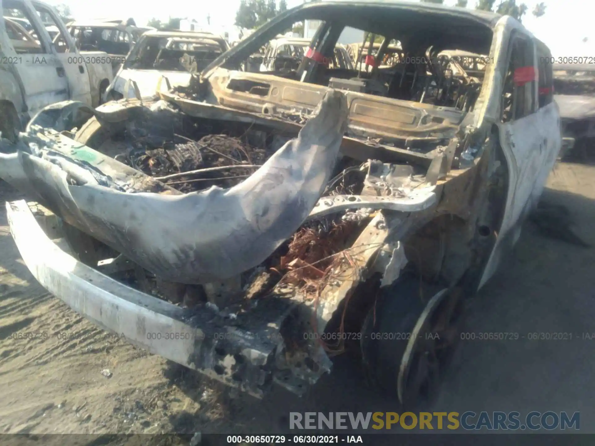 6 Photograph of a damaged car 5TDZZRAH7LS503287 TOYOTA HIGHLANDER 2020