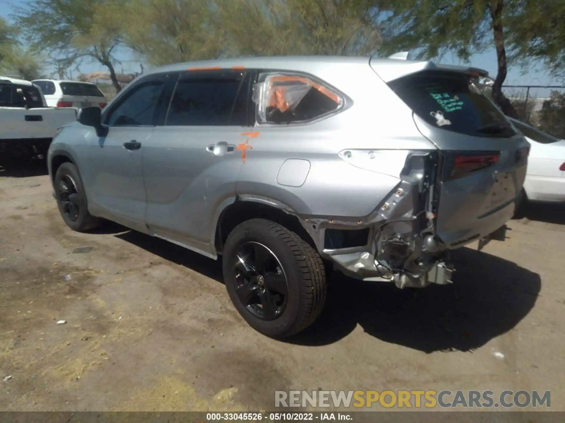 3 Photograph of a damaged car 5TDZZRAH7LS506187 TOYOTA HIGHLANDER 2020