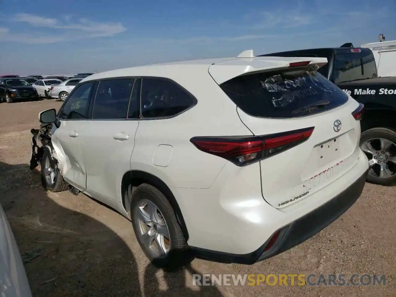 3 Photograph of a damaged car 5TDZZRAH7LS506805 TOYOTA HIGHLANDER 2020