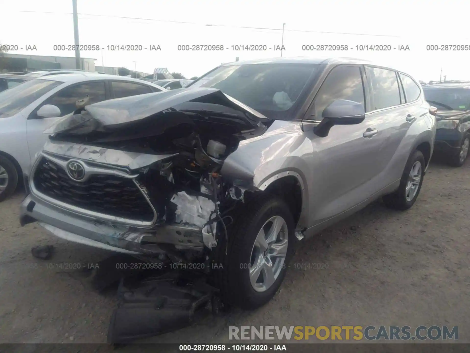 2 Photograph of a damaged car 5TDZZRAH7LS509400 TOYOTA HIGHLANDER 2020