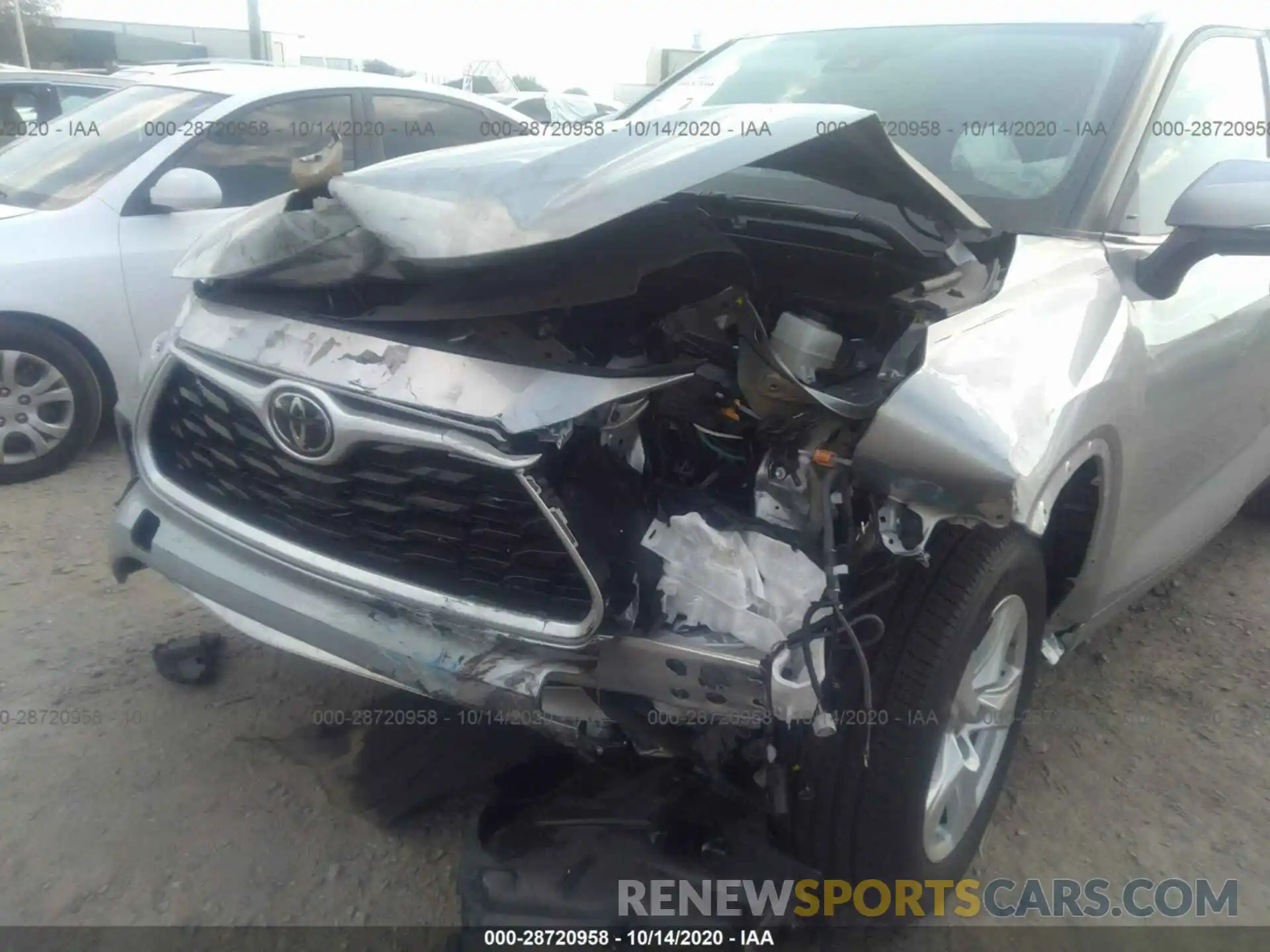 6 Photograph of a damaged car 5TDZZRAH7LS509400 TOYOTA HIGHLANDER 2020