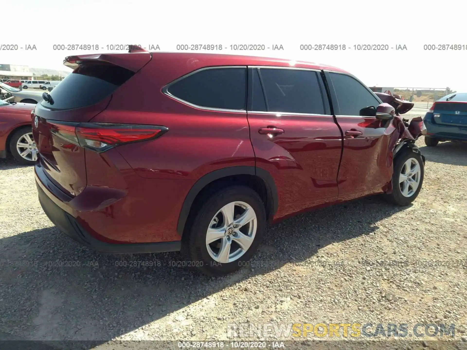 4 Photograph of a damaged car 5TDZZRAH8LS013201 TOYOTA HIGHLANDER 2020