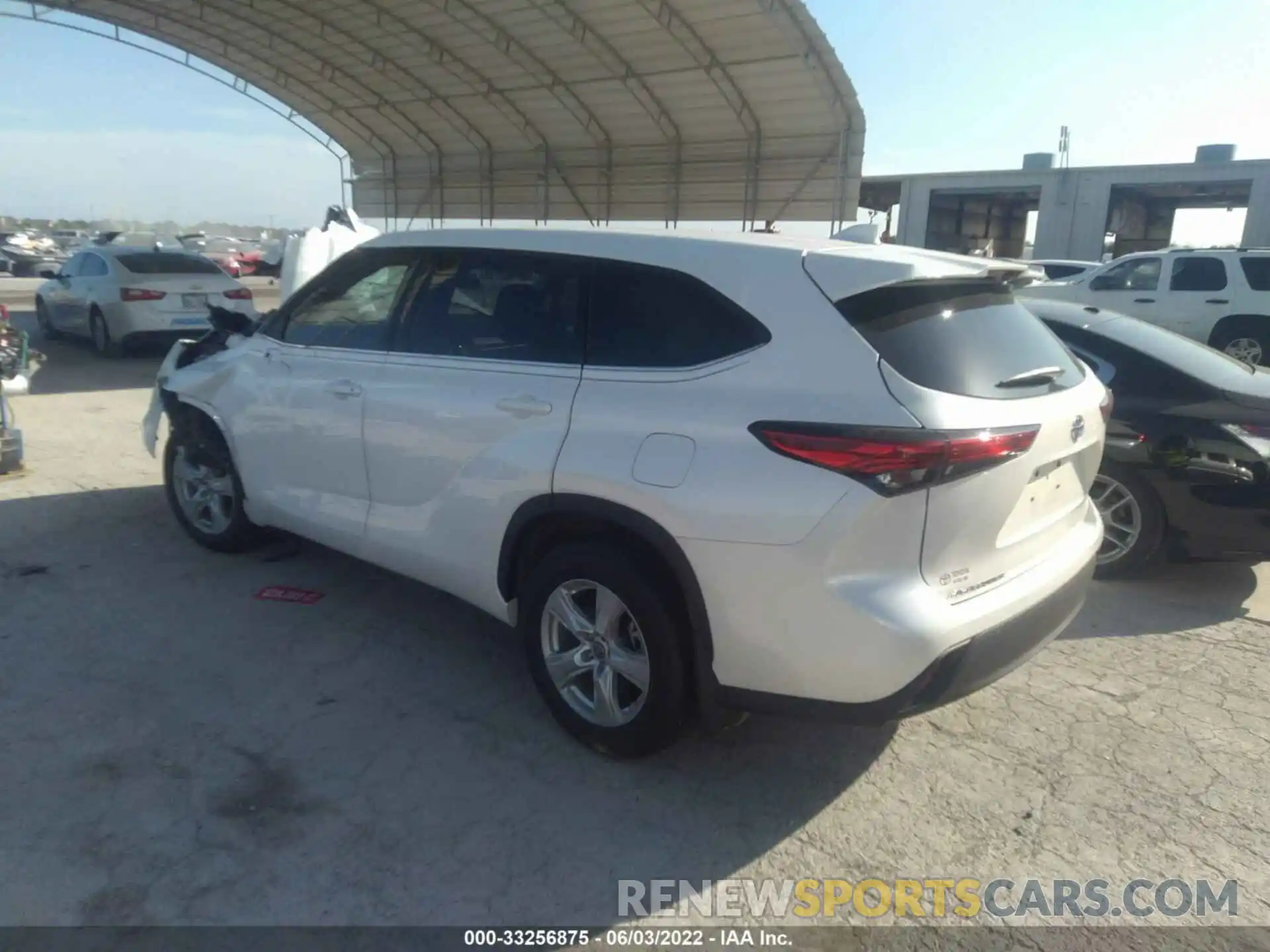 3 Photograph of a damaged car 5TDZZRAH8LS014686 TOYOTA HIGHLANDER 2020