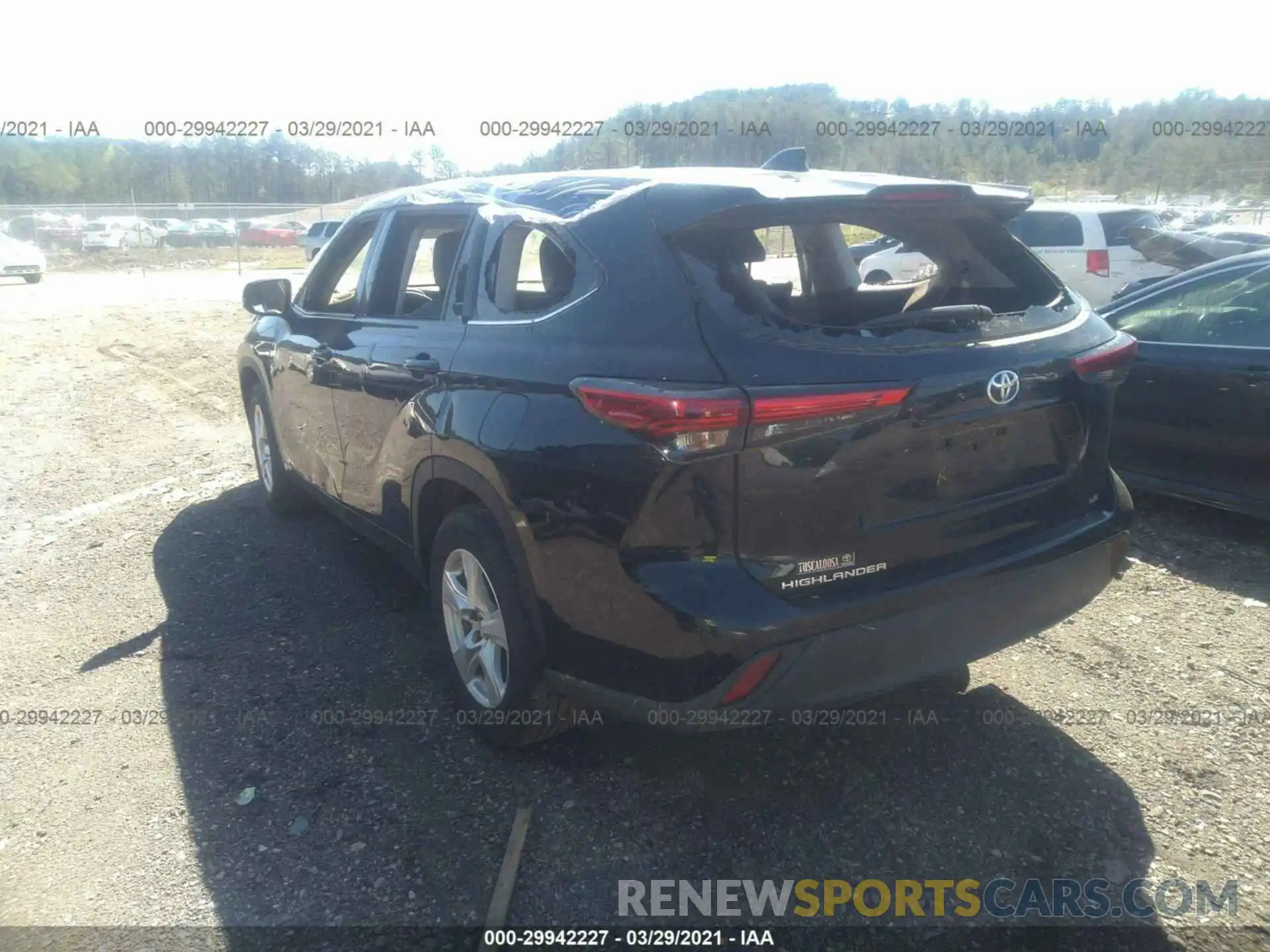 3 Photograph of a damaged car 5TDZZRAH8LS510894 TOYOTA HIGHLANDER 2020