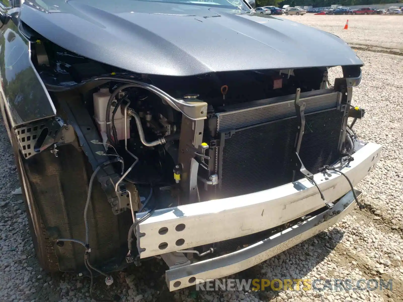 9 Photograph of a damaged car 5TDZZRAH9LS507521 TOYOTA HIGHLANDER 2020