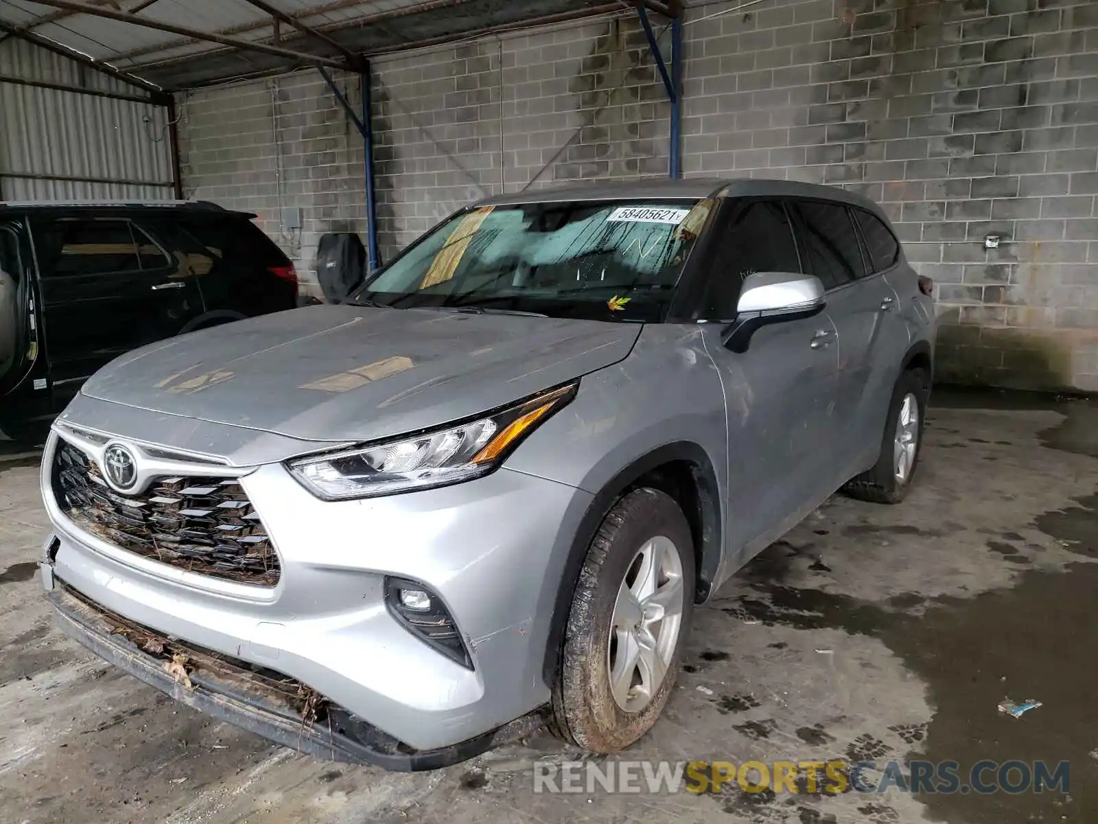 2 Photograph of a damaged car 5TDZZRAHXLS509391 TOYOTA HIGHLANDER 2020