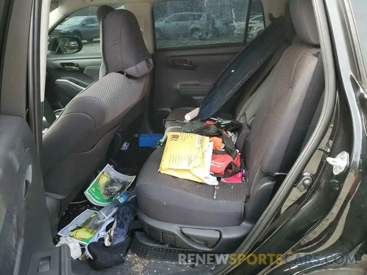 11 Photograph of a damaged car 5TDBBRCH1MS536175 TOYOTA HIGHLANDER 2021