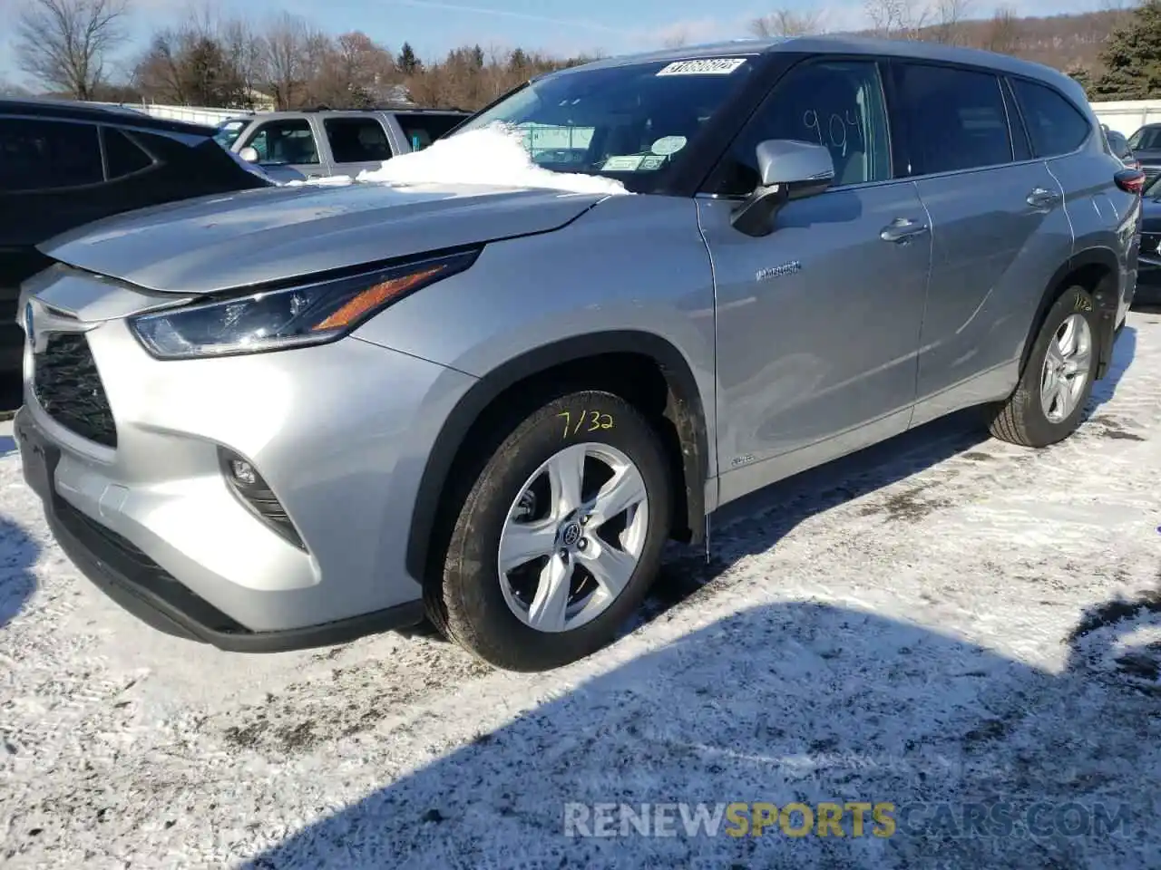 2 Photograph of a damaged car 5TDBBRCH5MS533473 TOYOTA HIGHLANDER 2021