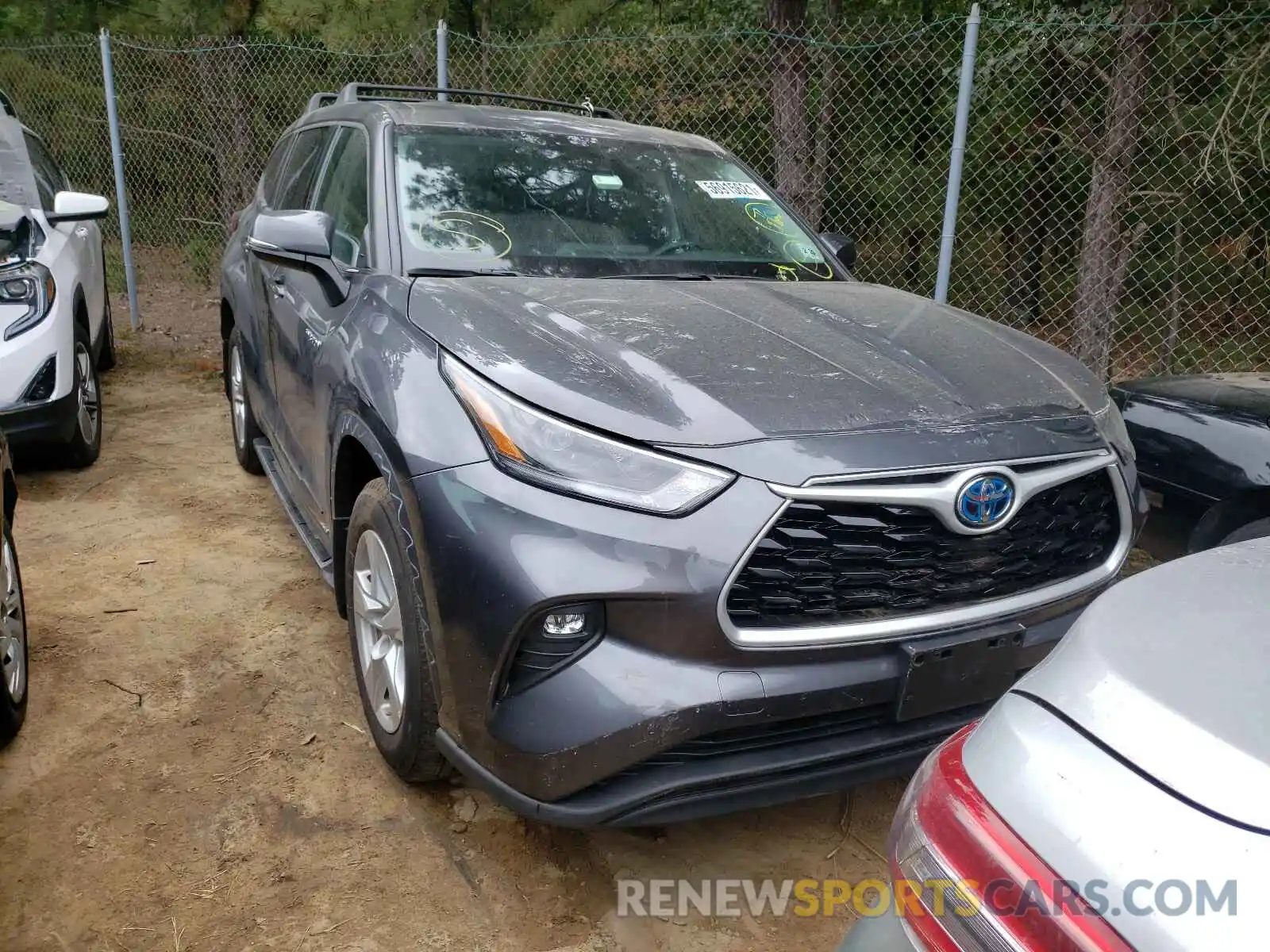 1 Photograph of a damaged car 5TDBBRCH9MS523724 TOYOTA HIGHLANDER 2021