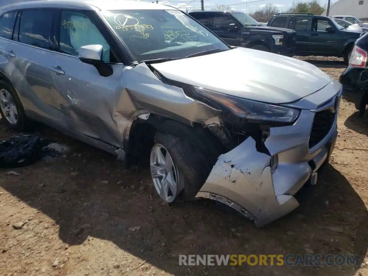 9 Photograph of a damaged car 5TDBZRBH0MS095779 TOYOTA HIGHLANDER 2021