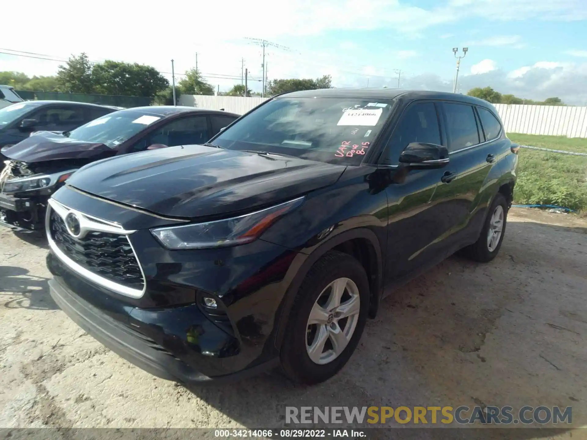 2 Photograph of a damaged car 5TDBZRBH0MS117828 TOYOTA HIGHLANDER 2021