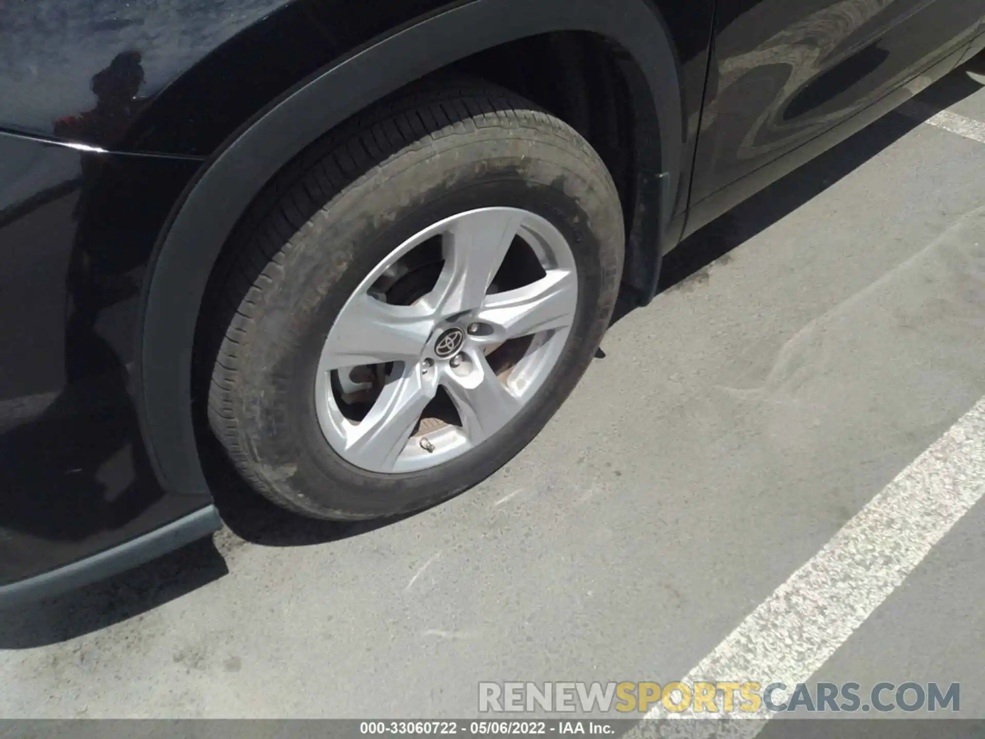 12 Photograph of a damaged car 5TDBZRBH0MS538397 TOYOTA HIGHLANDER 2021