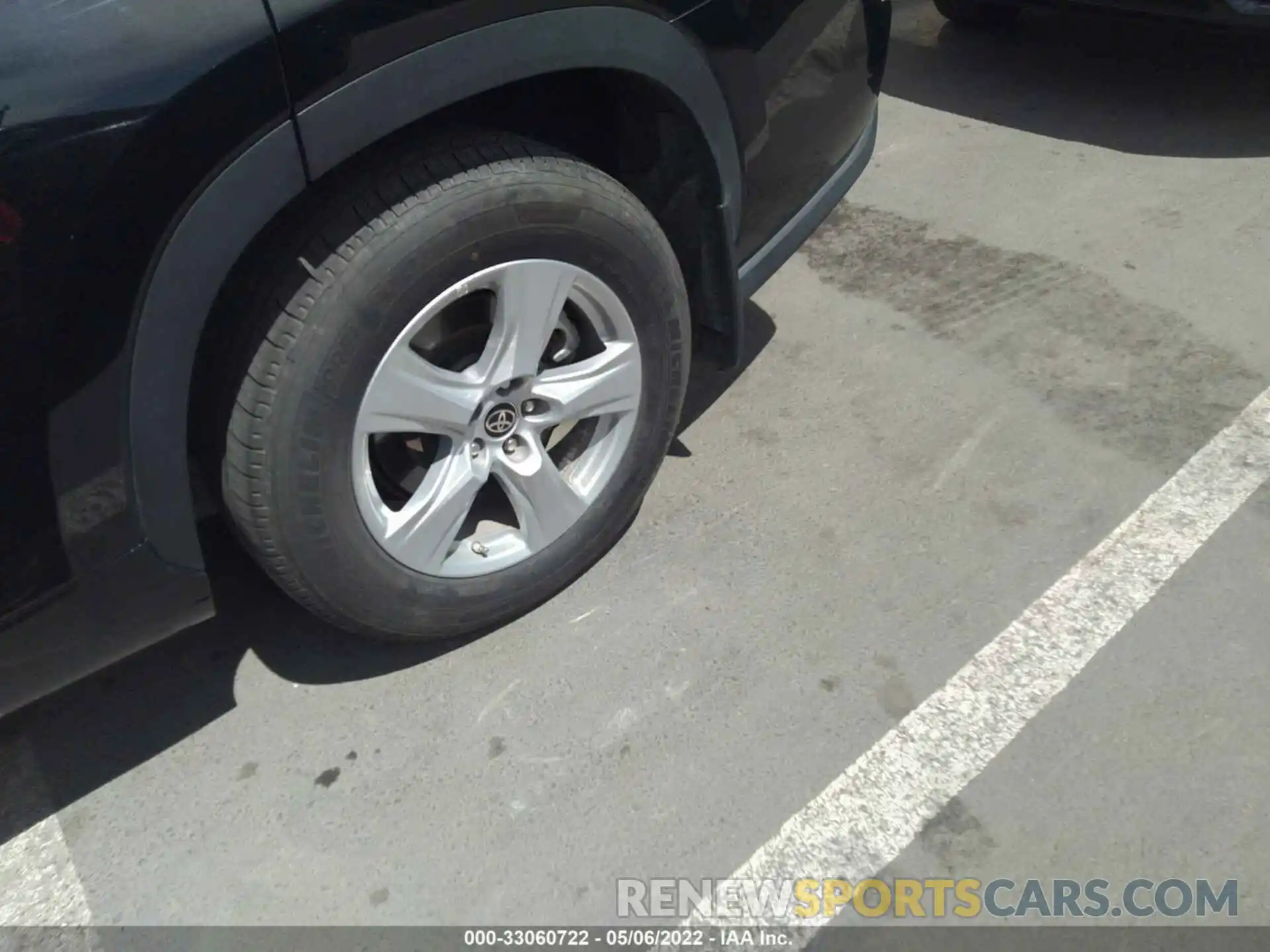 13 Photograph of a damaged car 5TDBZRBH0MS538397 TOYOTA HIGHLANDER 2021