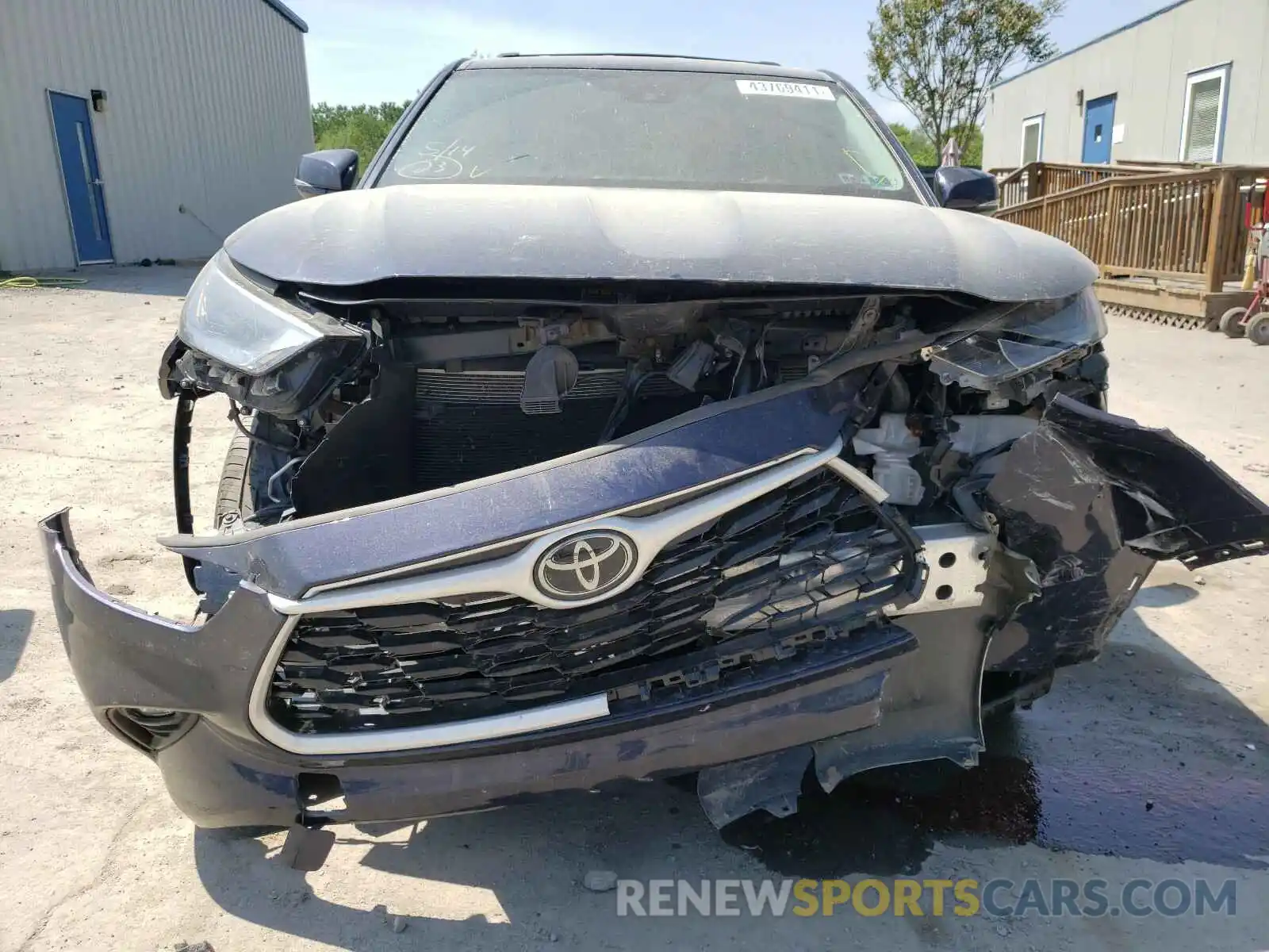 9 Photograph of a damaged car 5TDBZRBH2MS059723 TOYOTA HIGHLANDER 2021