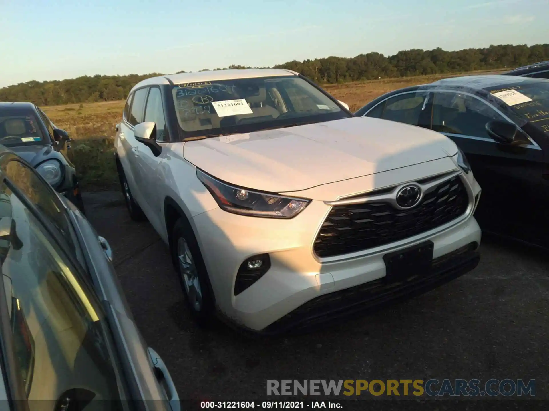 1 Photograph of a damaged car 5TDBZRBH2MS131214 TOYOTA HIGHLANDER 2021