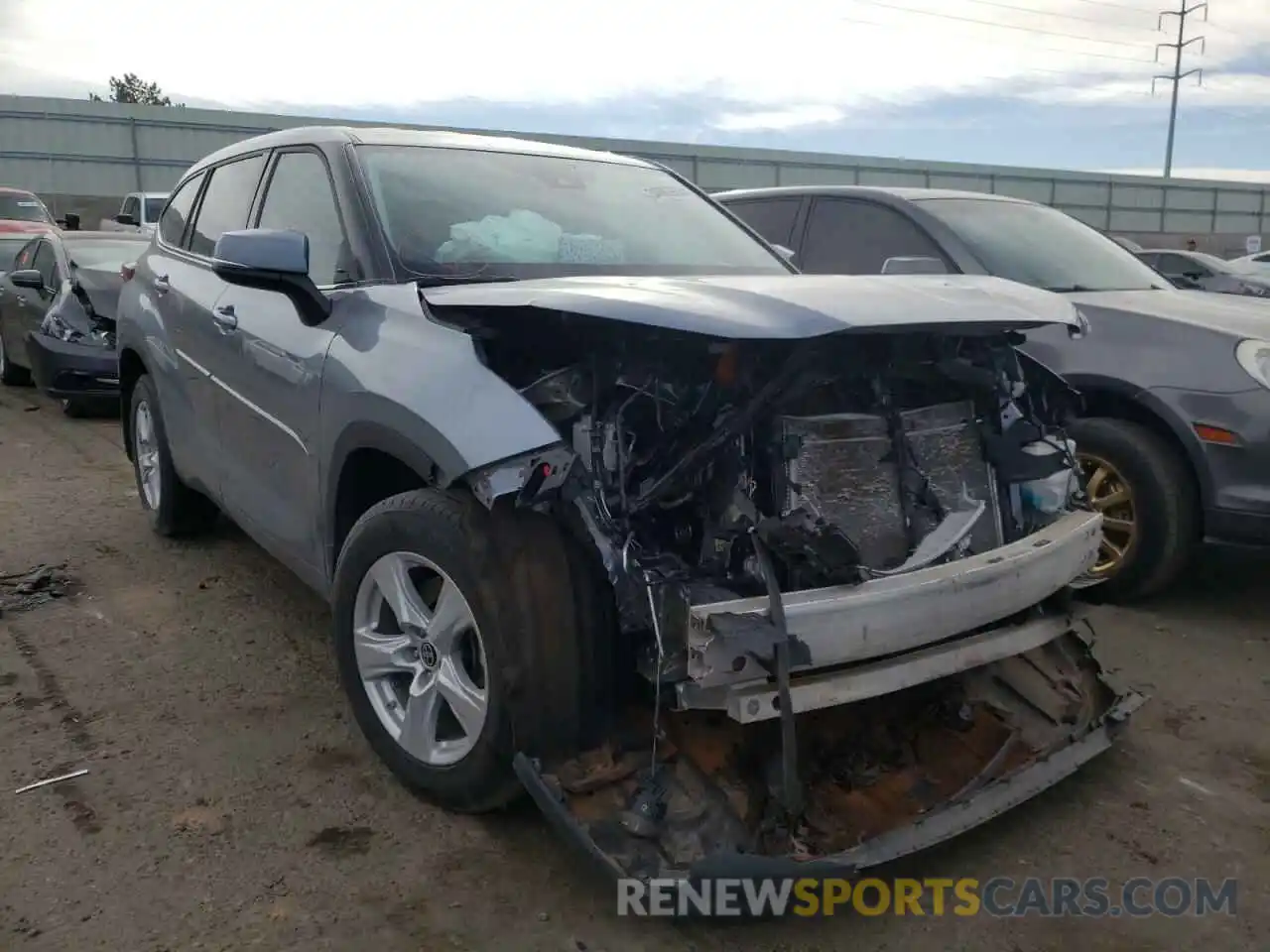 1 Photograph of a damaged car 5TDBZRBH3MS109853 TOYOTA HIGHLANDER 2021