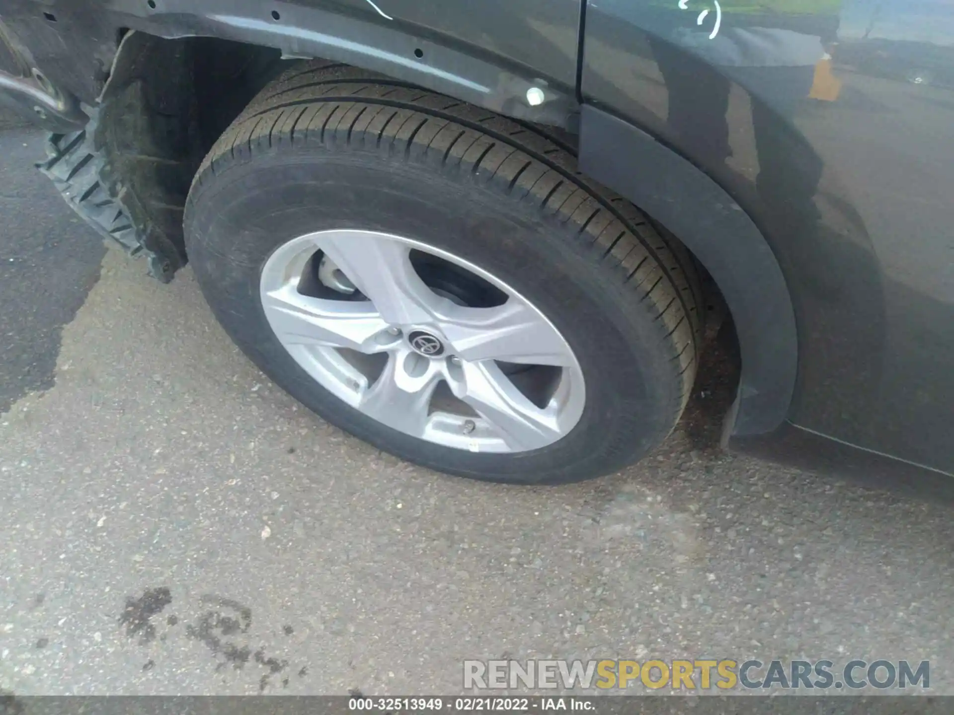 16 Photograph of a damaged car 5TDBZRBH4MS546809 TOYOTA HIGHLANDER 2021