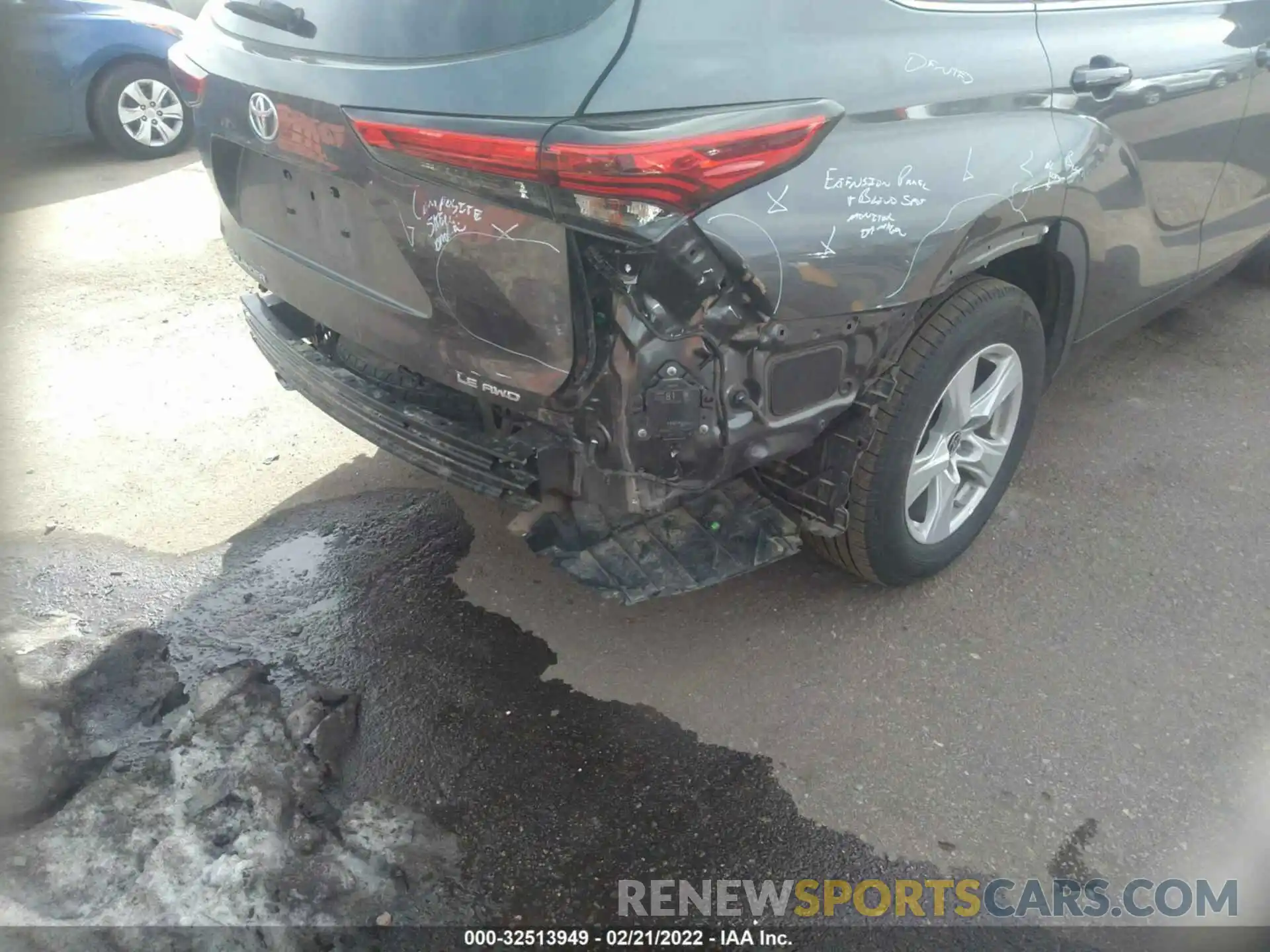 6 Photograph of a damaged car 5TDBZRBH4MS546809 TOYOTA HIGHLANDER 2021