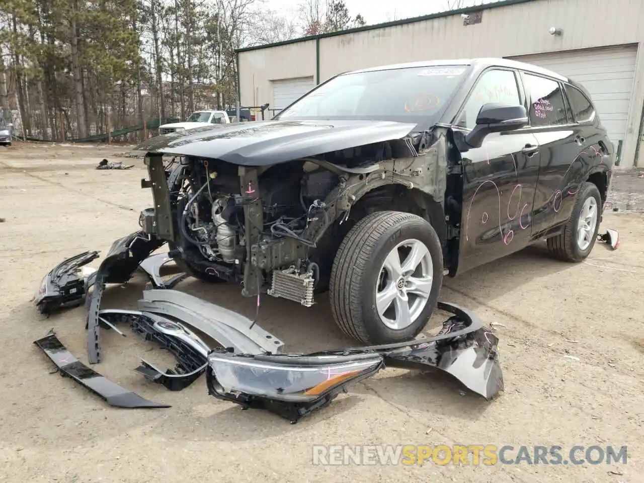 2 Photograph of a damaged car 5TDBZRBH5MS084485 TOYOTA HIGHLANDER 2021