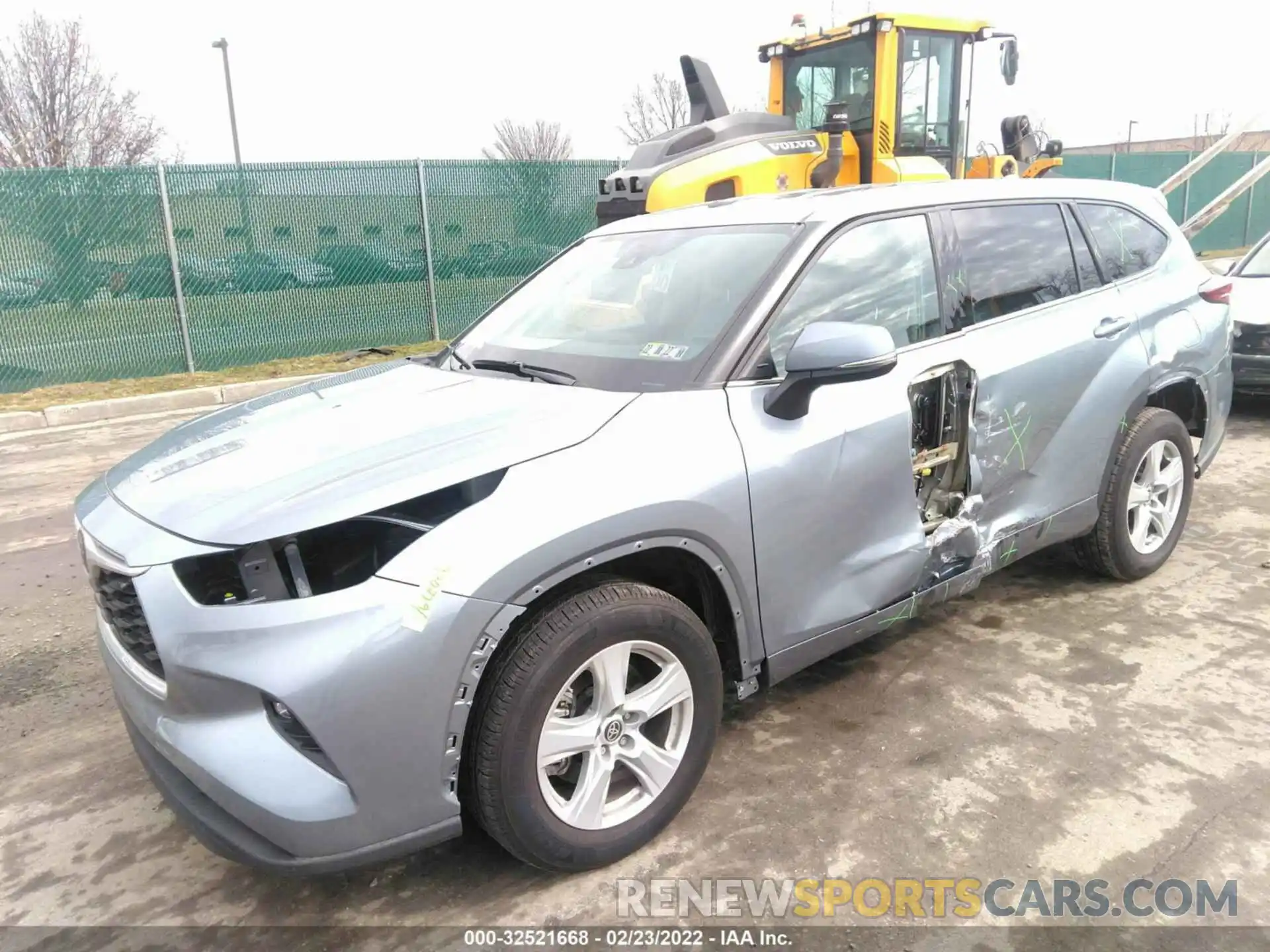 2 Photograph of a damaged car 5TDBZRBH5MS102242 TOYOTA HIGHLANDER 2021