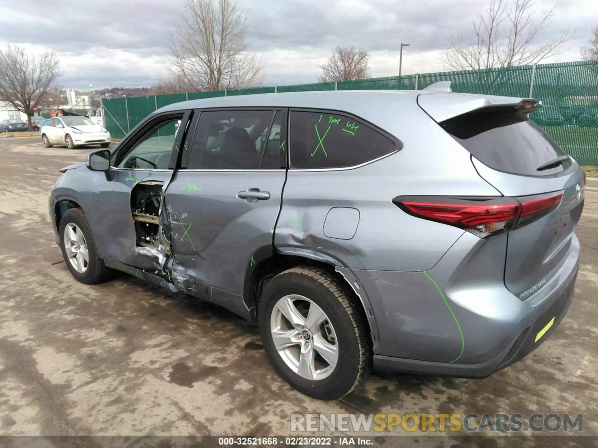 3 Фотография поврежденного автомобиля 5TDBZRBH5MS102242 TOYOTA HIGHLANDER 2021