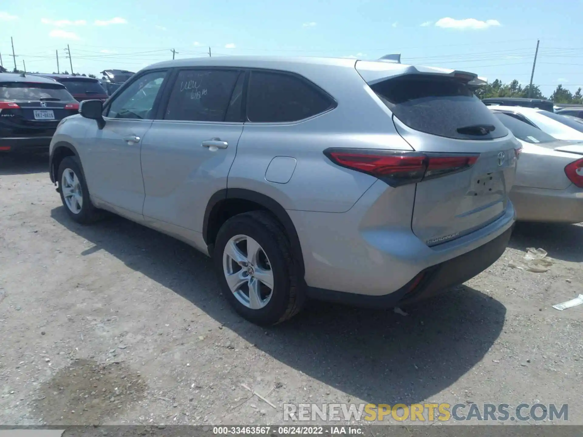 3 Photograph of a damaged car 5TDBZRBH5MS534930 TOYOTA HIGHLANDER 2021