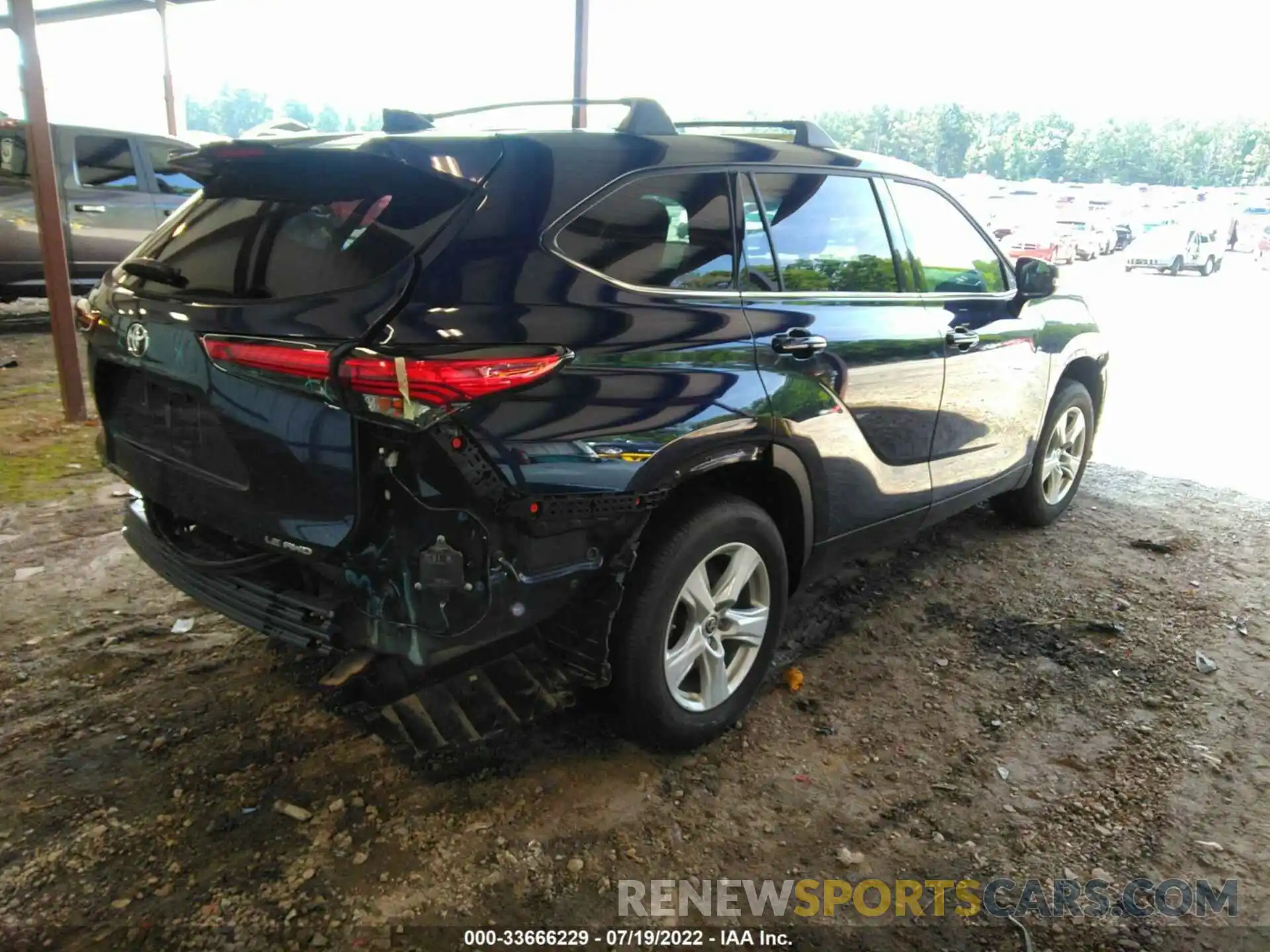 4 Photograph of a damaged car 5TDBZRBH6MS088870 TOYOTA HIGHLANDER 2021