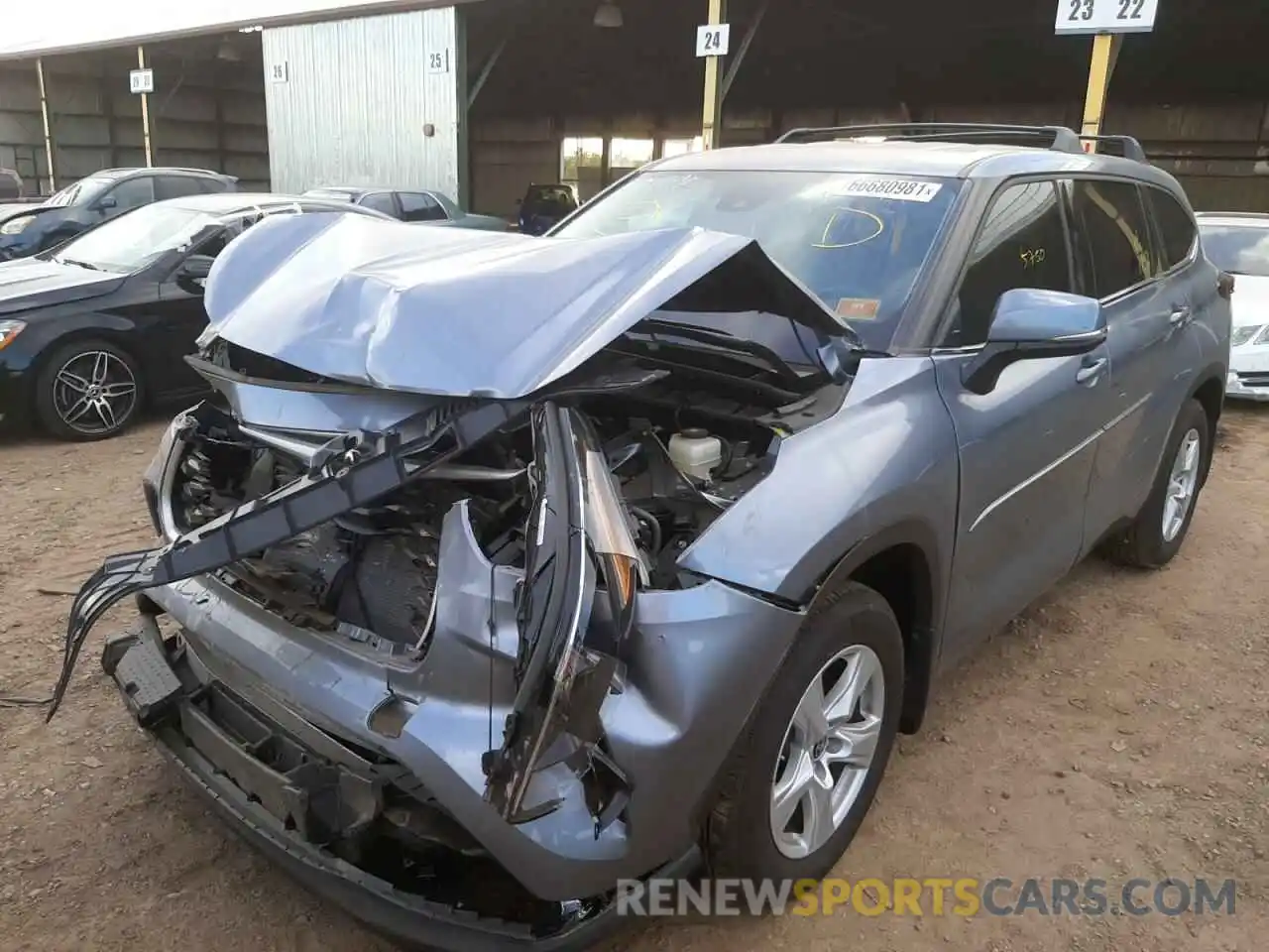 2 Photograph of a damaged car 5TDBZRBH6MS111208 TOYOTA HIGHLANDER 2021