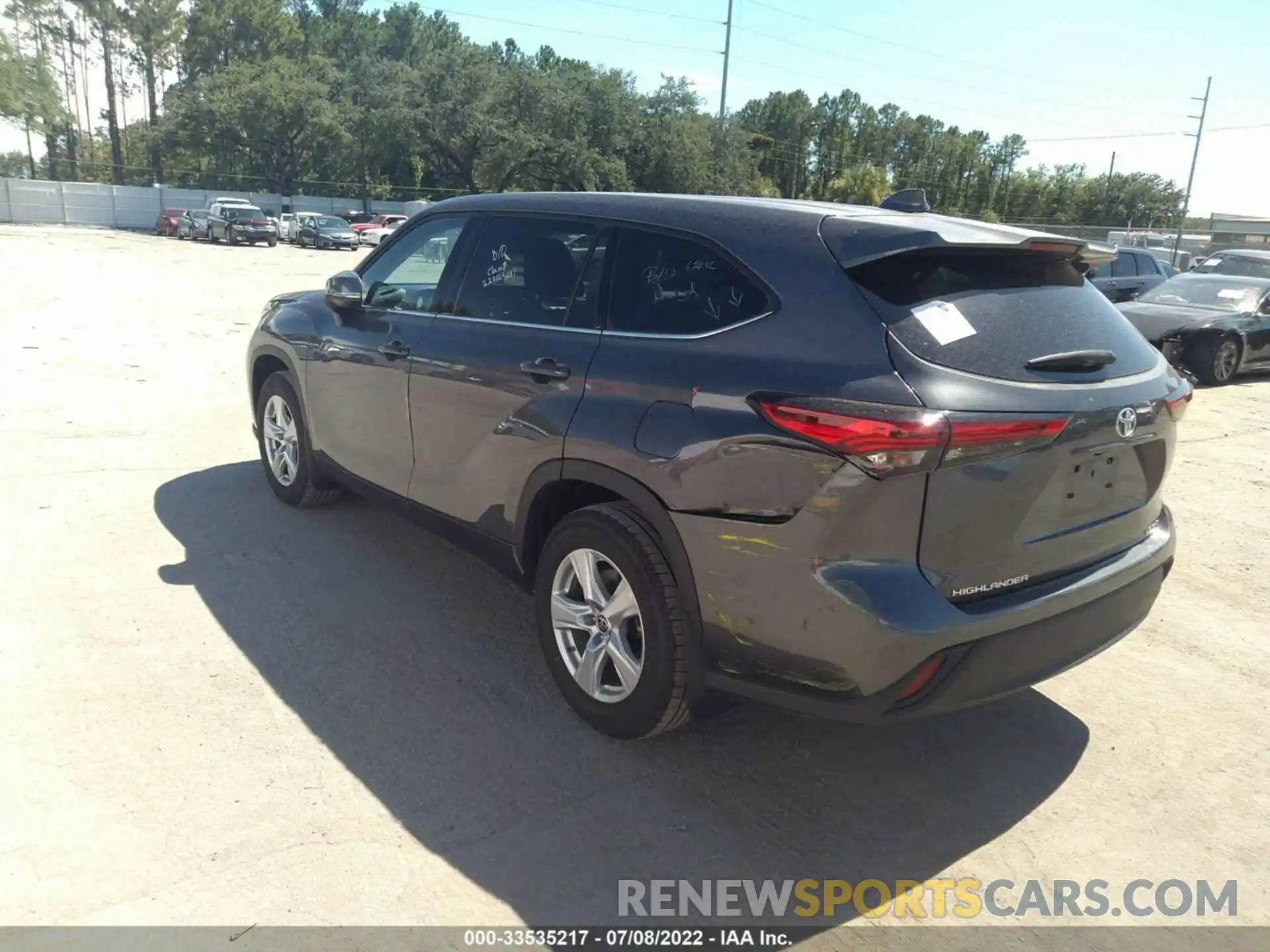 3 Photograph of a damaged car 5TDBZRBH6MS120670 TOYOTA HIGHLANDER 2021