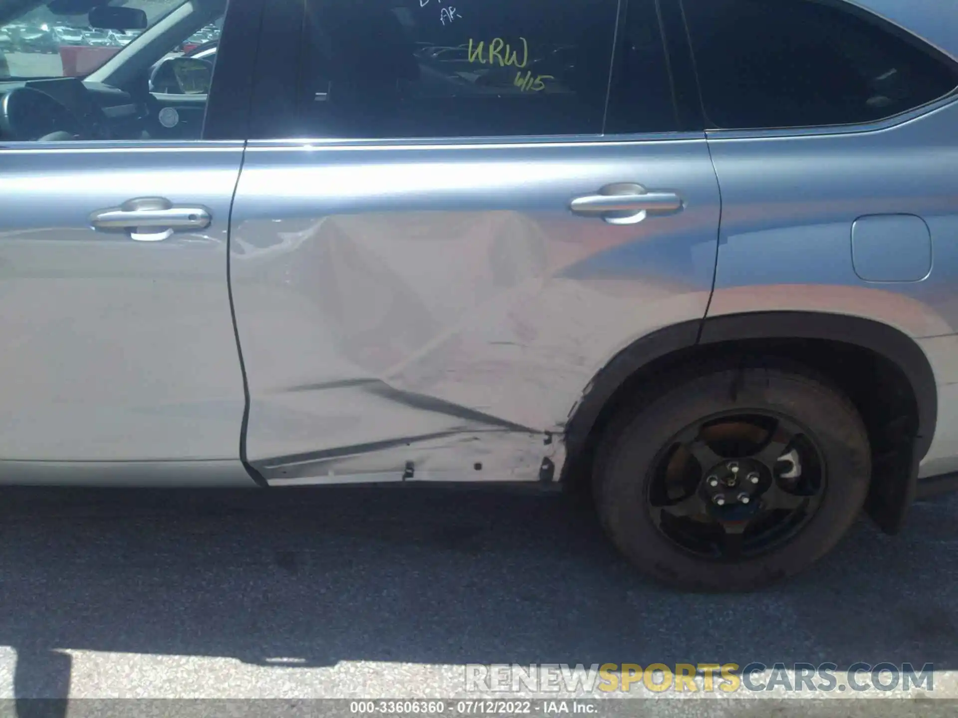 6 Photograph of a damaged car 5TDBZRBH6MS121043 TOYOTA HIGHLANDER 2021