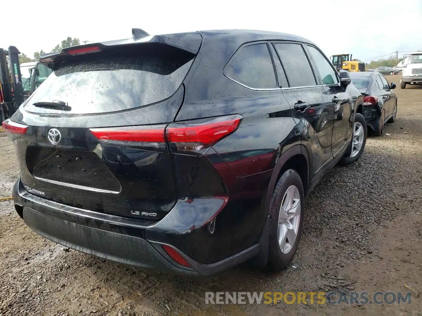 4 Photograph of a damaged car 5TDBZRBH6MS536539 TOYOTA HIGHLANDER 2021