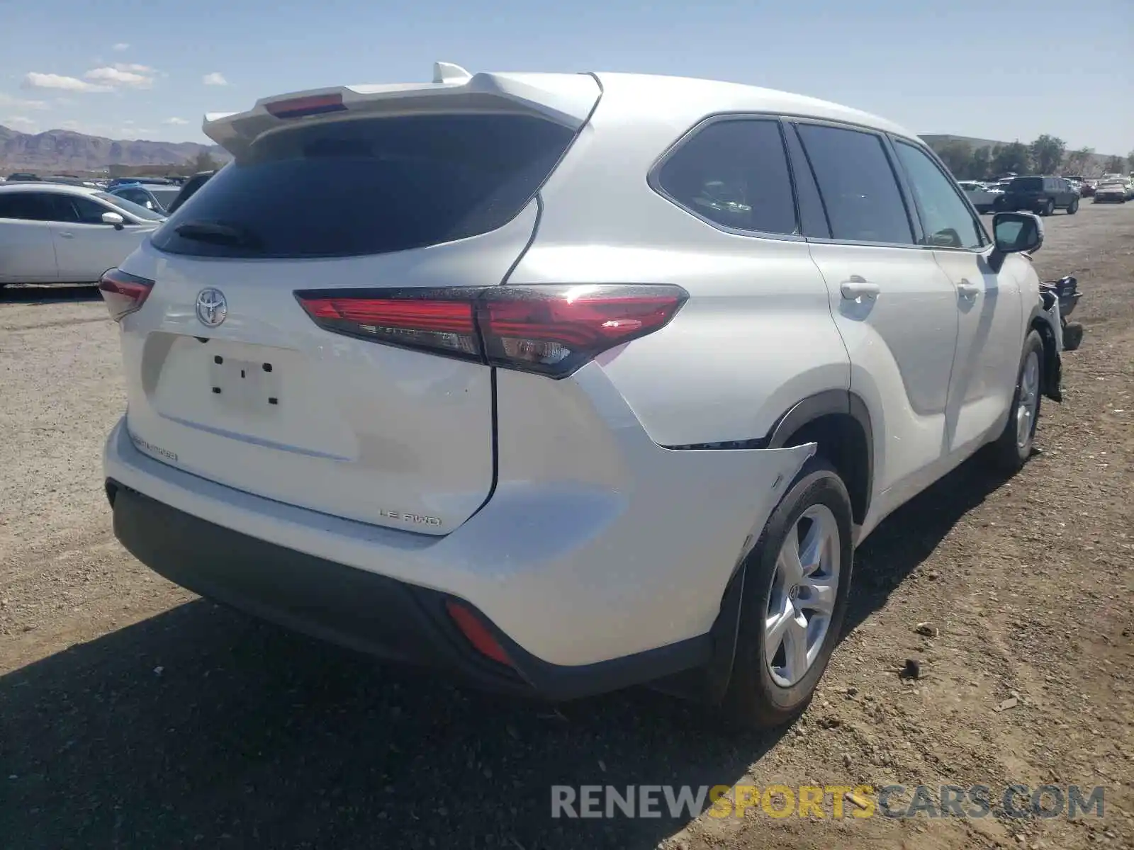 4 Photograph of a damaged car 5TDBZRBH7MS525498 TOYOTA HIGHLANDER 2021