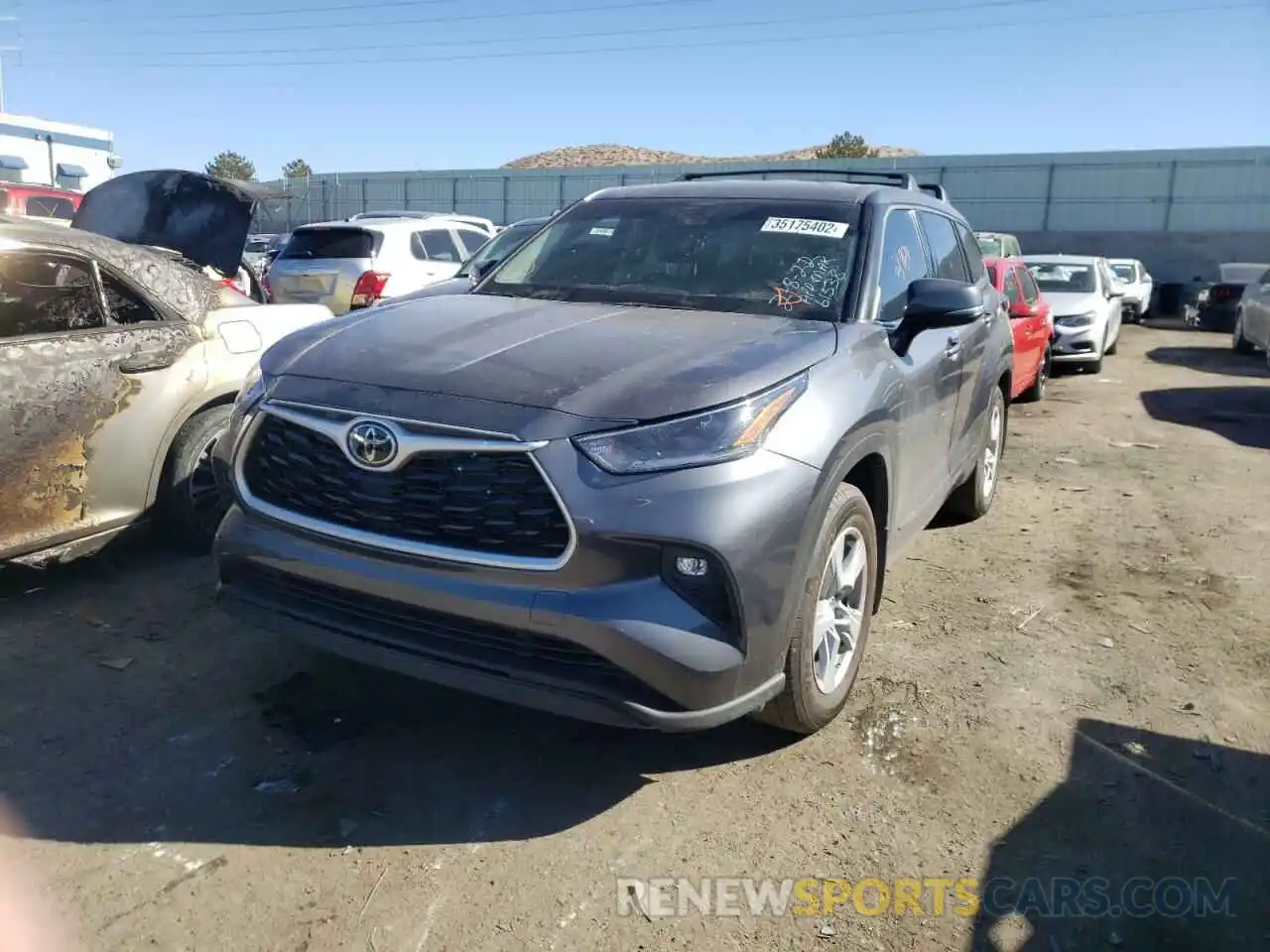 9 Photograph of a damaged car 5TDBZRBH7MS551504 TOYOTA HIGHLANDER 2021