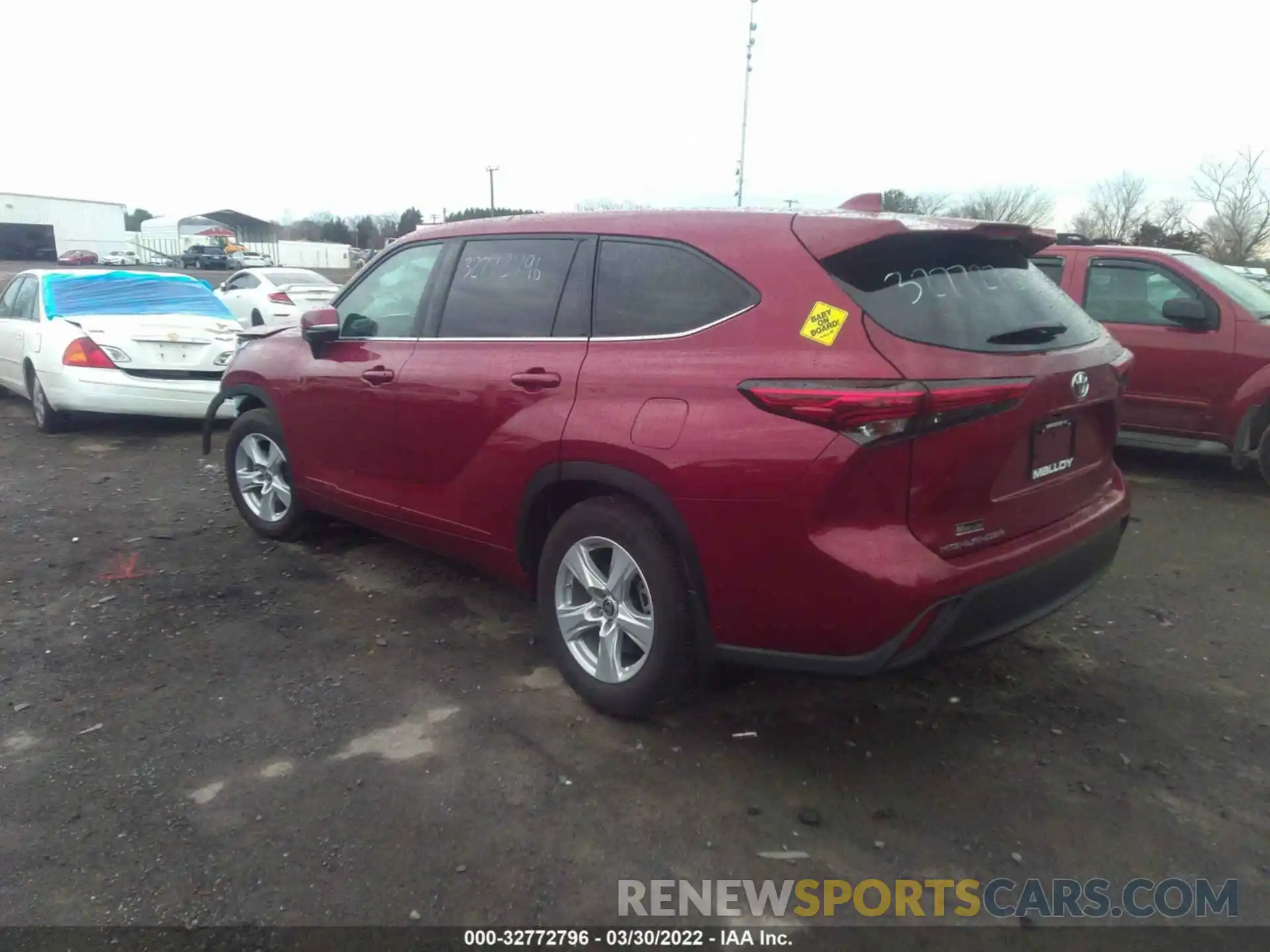 3 Photograph of a damaged car 5TDBZRBH8MS062190 TOYOTA HIGHLANDER 2021