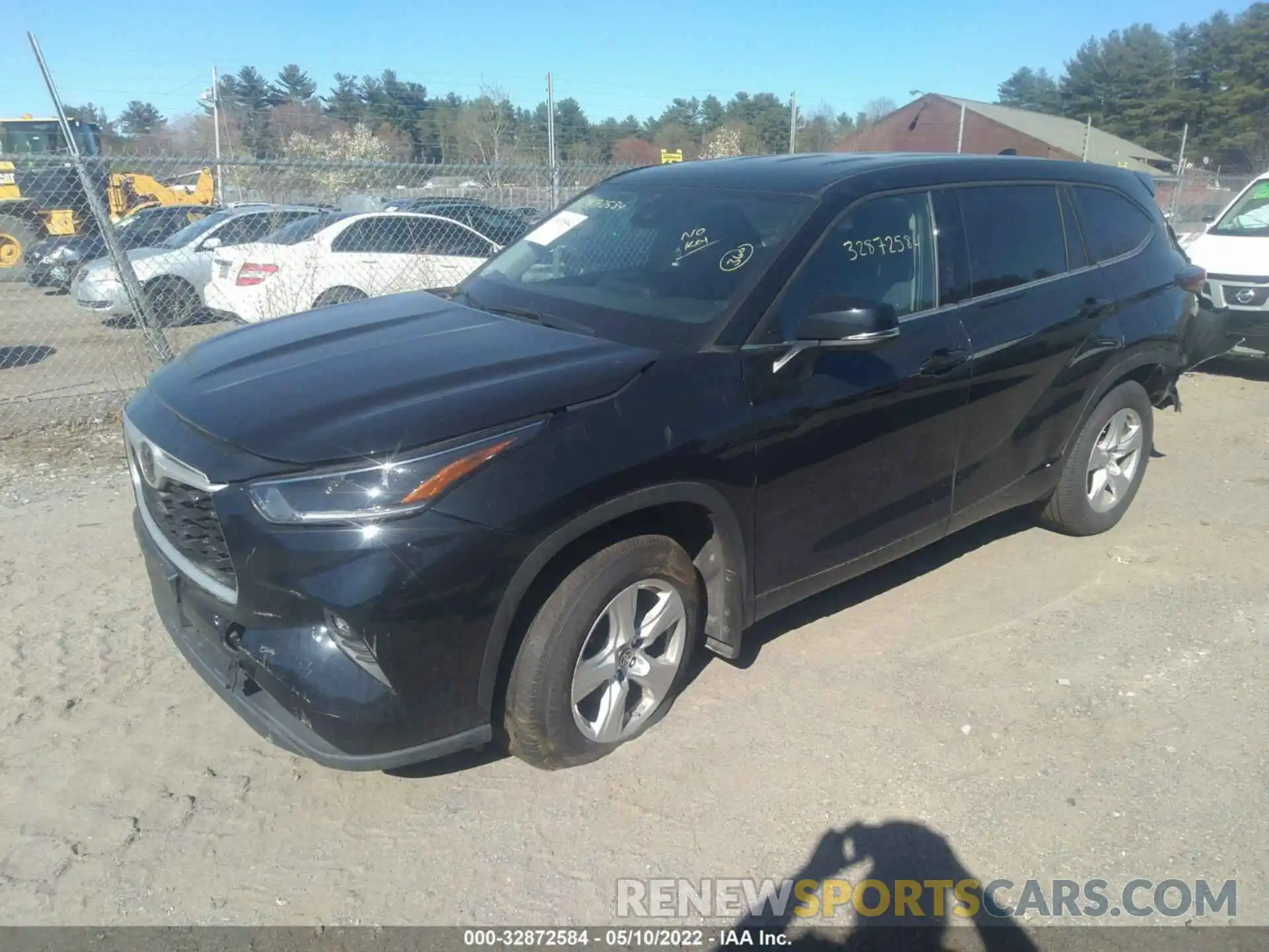 2 Photograph of a damaged car 5TDBZRBH8MS555416 TOYOTA HIGHLANDER 2021