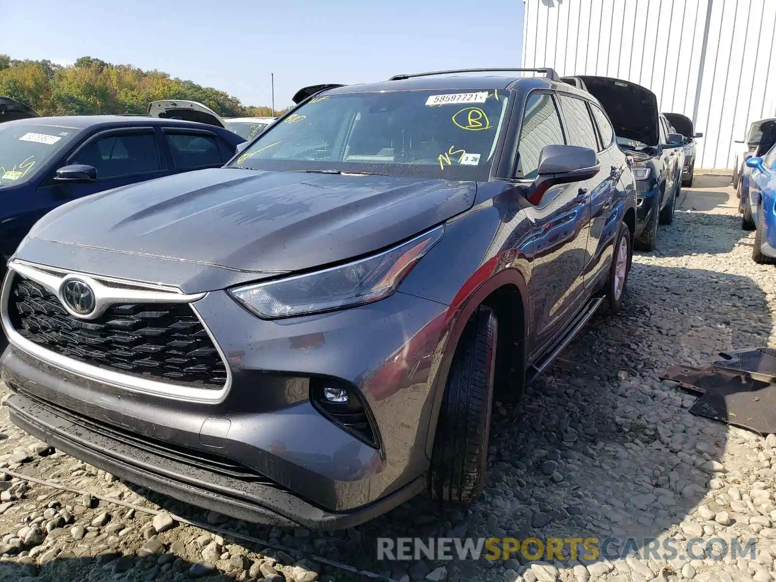 2 Photograph of a damaged car 5TDBZRBH9MS102583 TOYOTA HIGHLANDER 2021