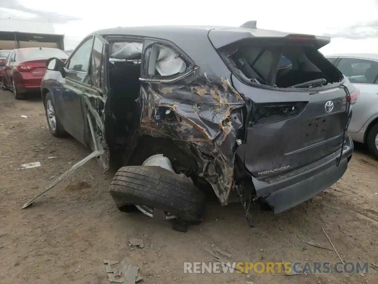 3 Photograph of a damaged car 5TDBZRBH9MS546711 TOYOTA HIGHLANDER 2021