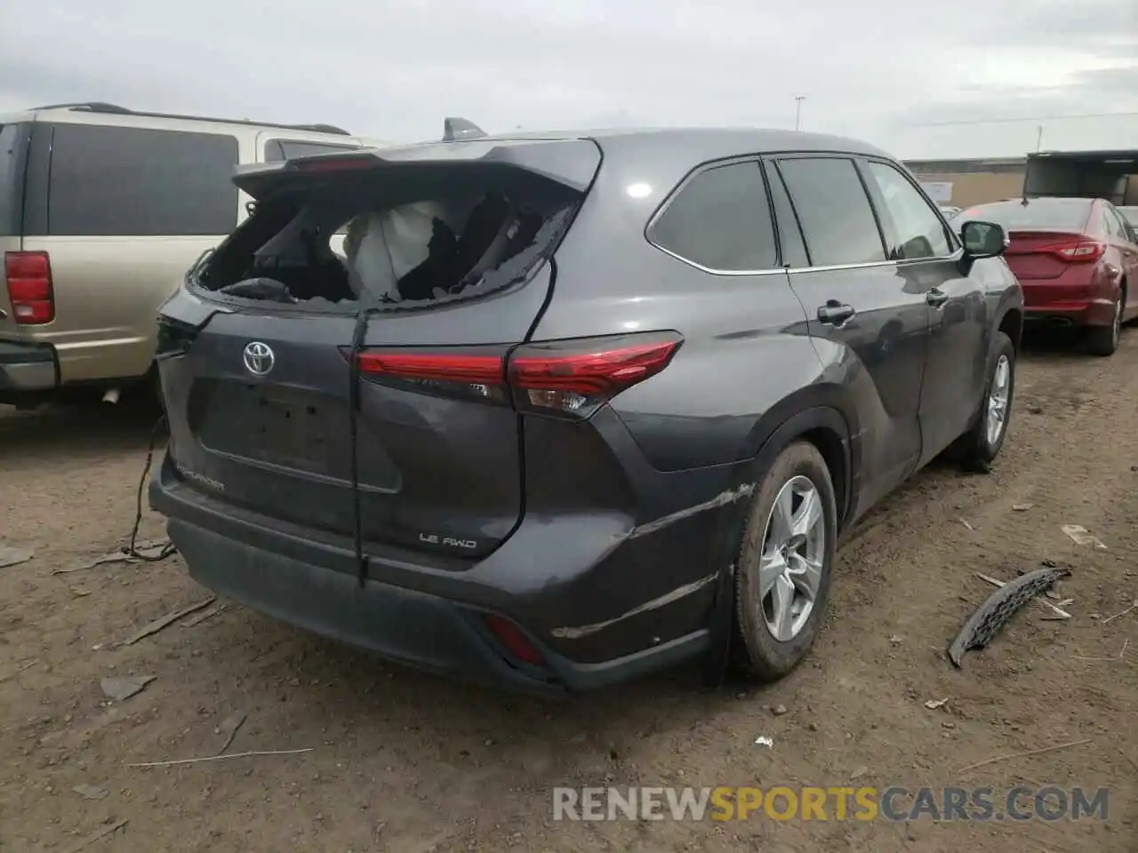 4 Photograph of a damaged car 5TDBZRBH9MS546711 TOYOTA HIGHLANDER 2021