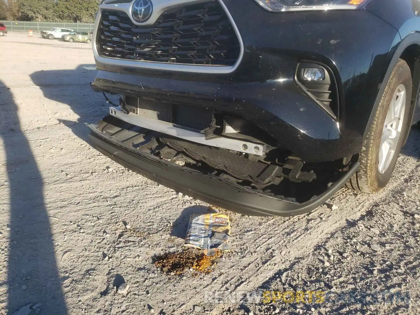 9 Photograph of a damaged car 5TDBZRBHXMS123104 TOYOTA HIGHLANDER 2021